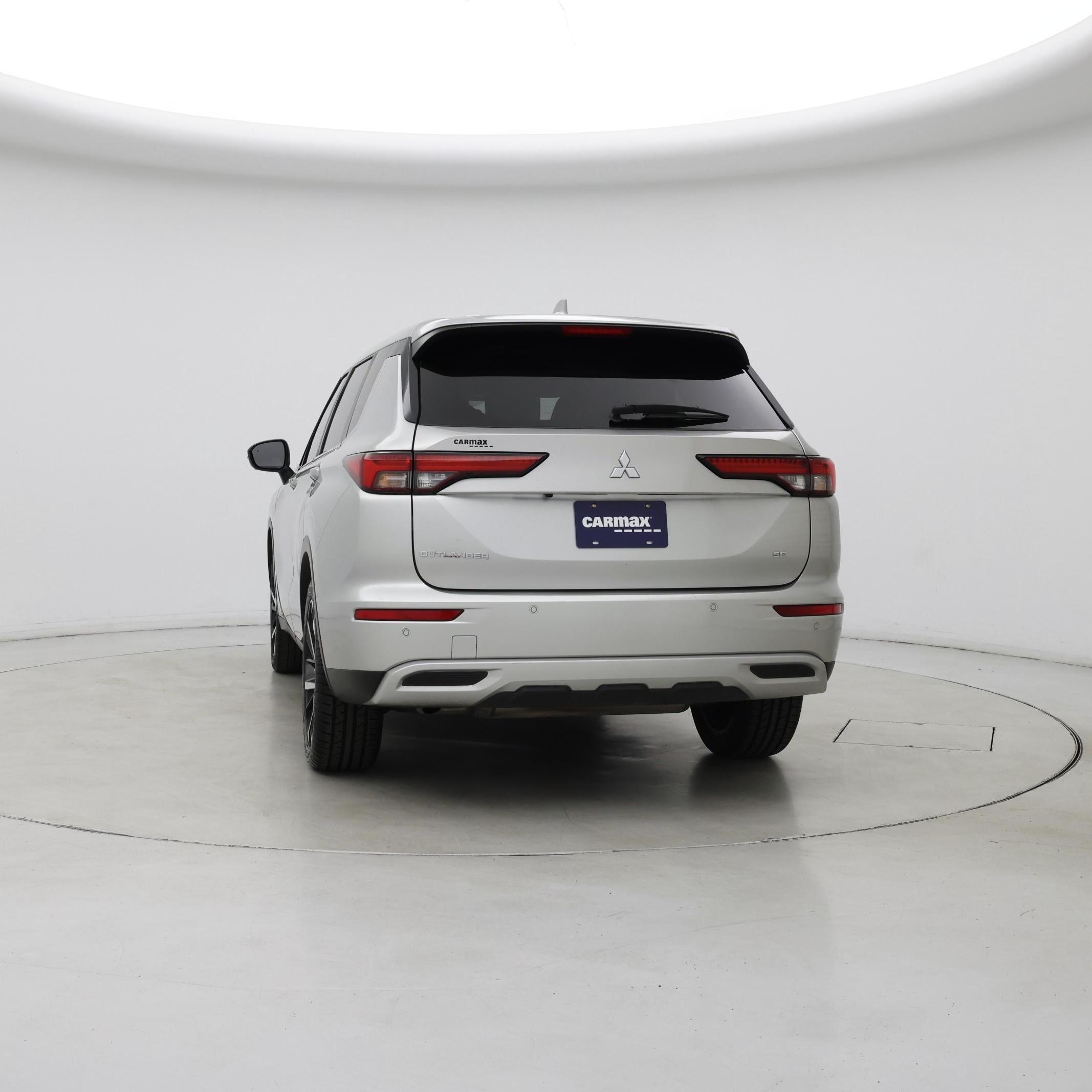 Thumbnail: 2022 Mitsubishi Outlander - 6
