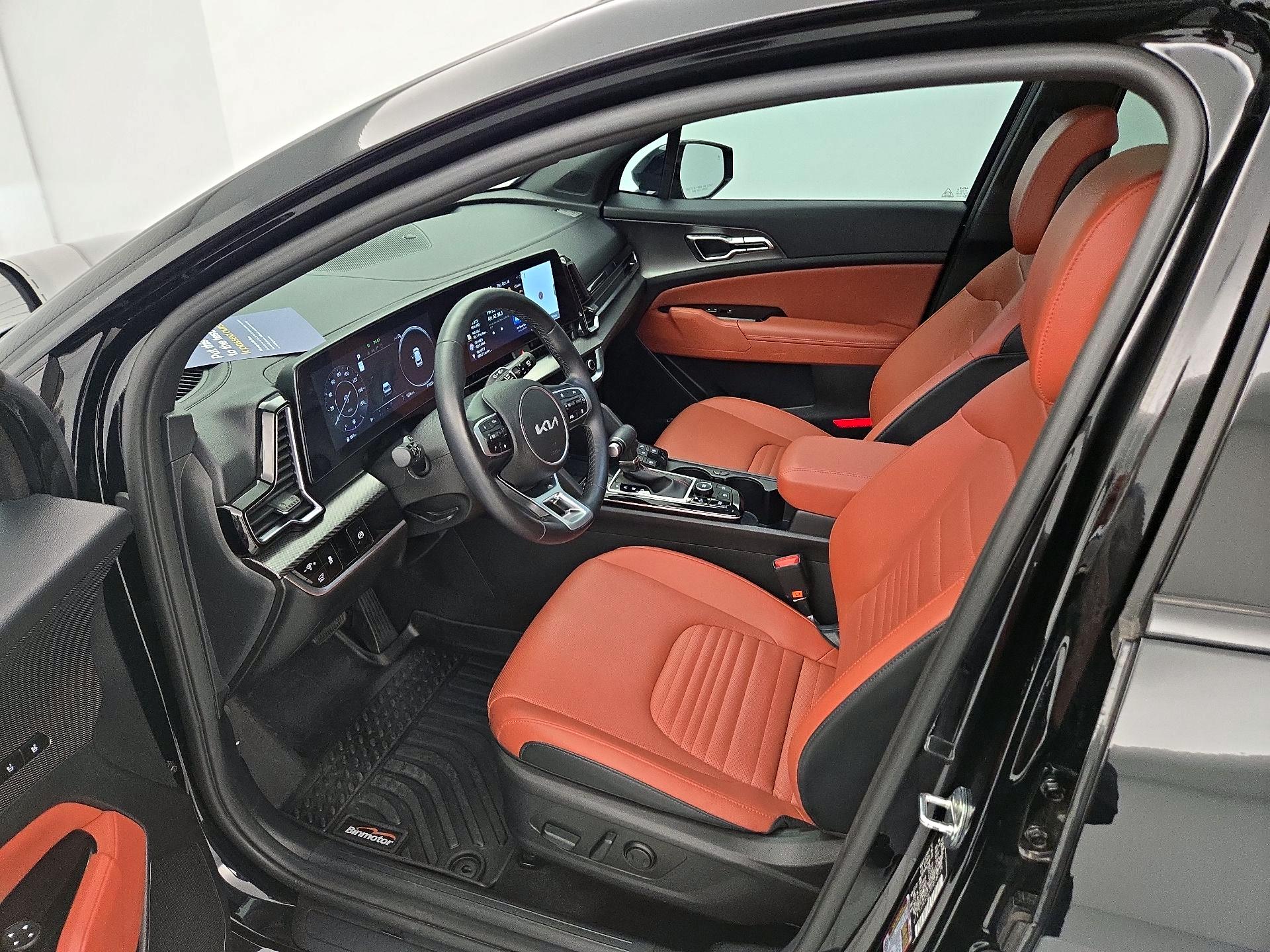 Thumbnail: 2023 Kia Sportage - 11