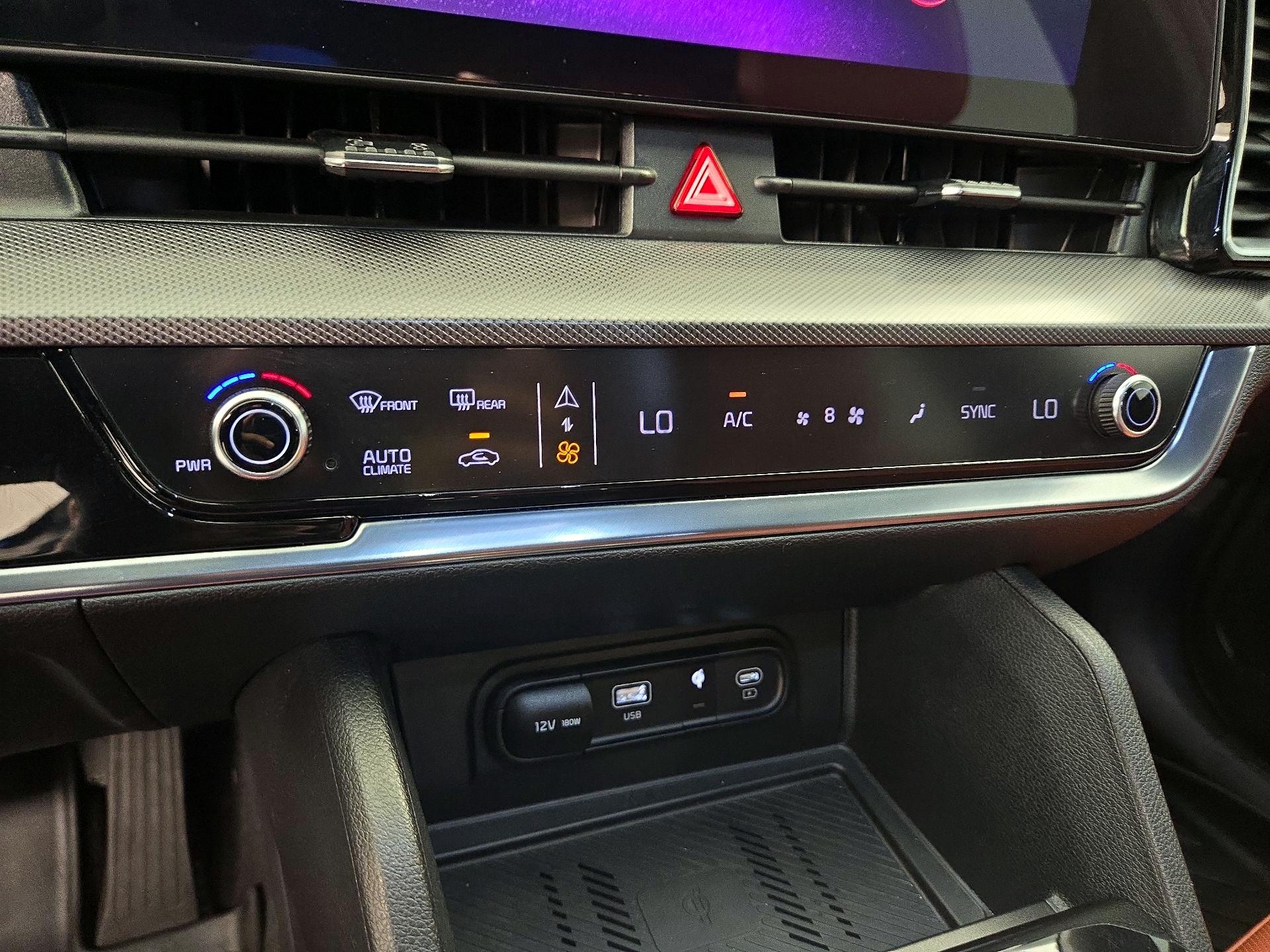 Thumbnail: 2023 Kia Sportage - 17