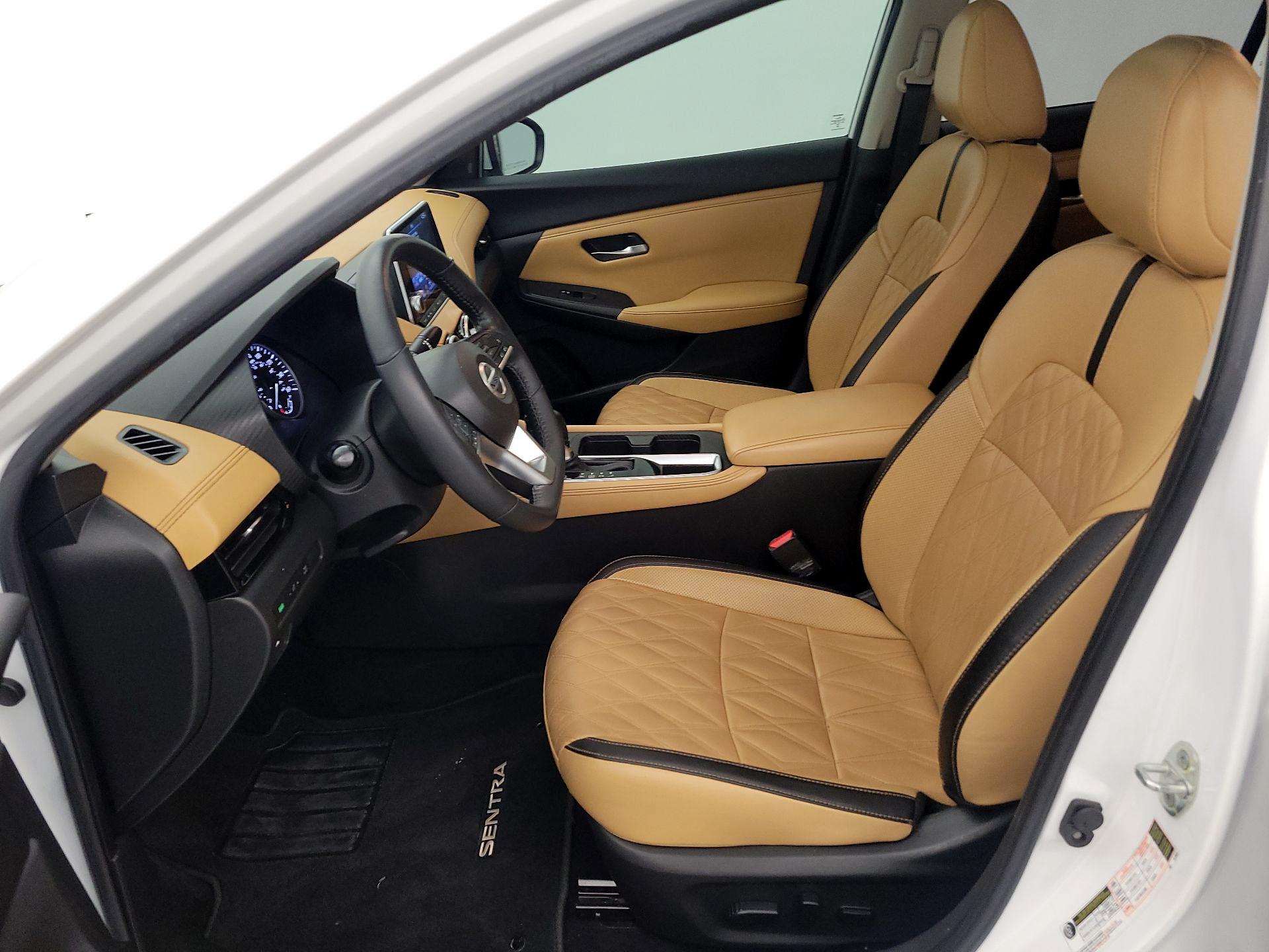 Thumbnail: 2022 Nissan Sentra - 11