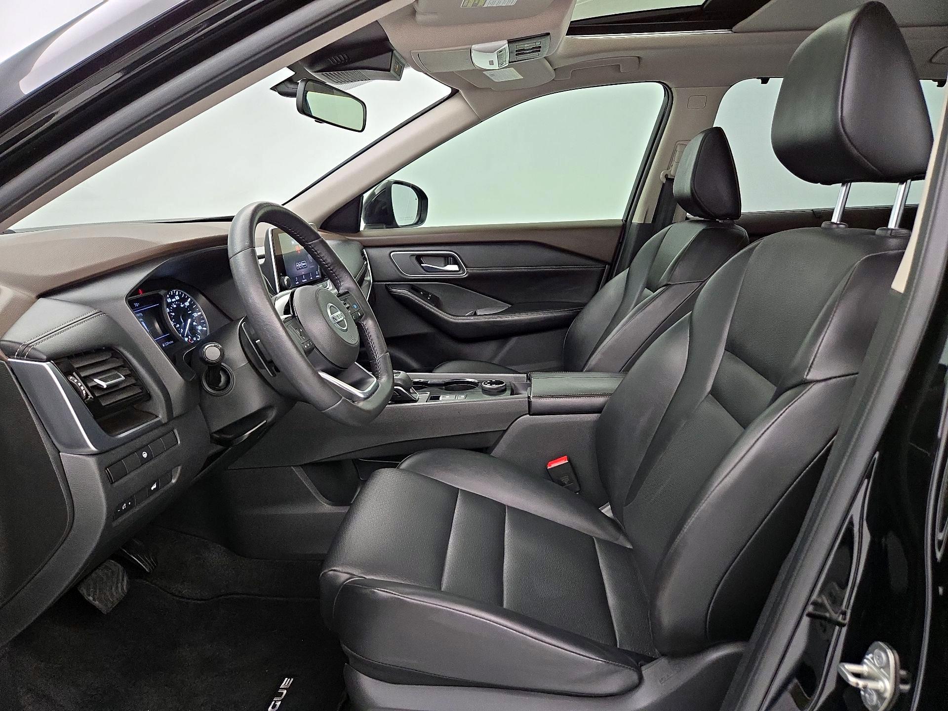 Thumbnail: 2021 Nissan Rogue - 11