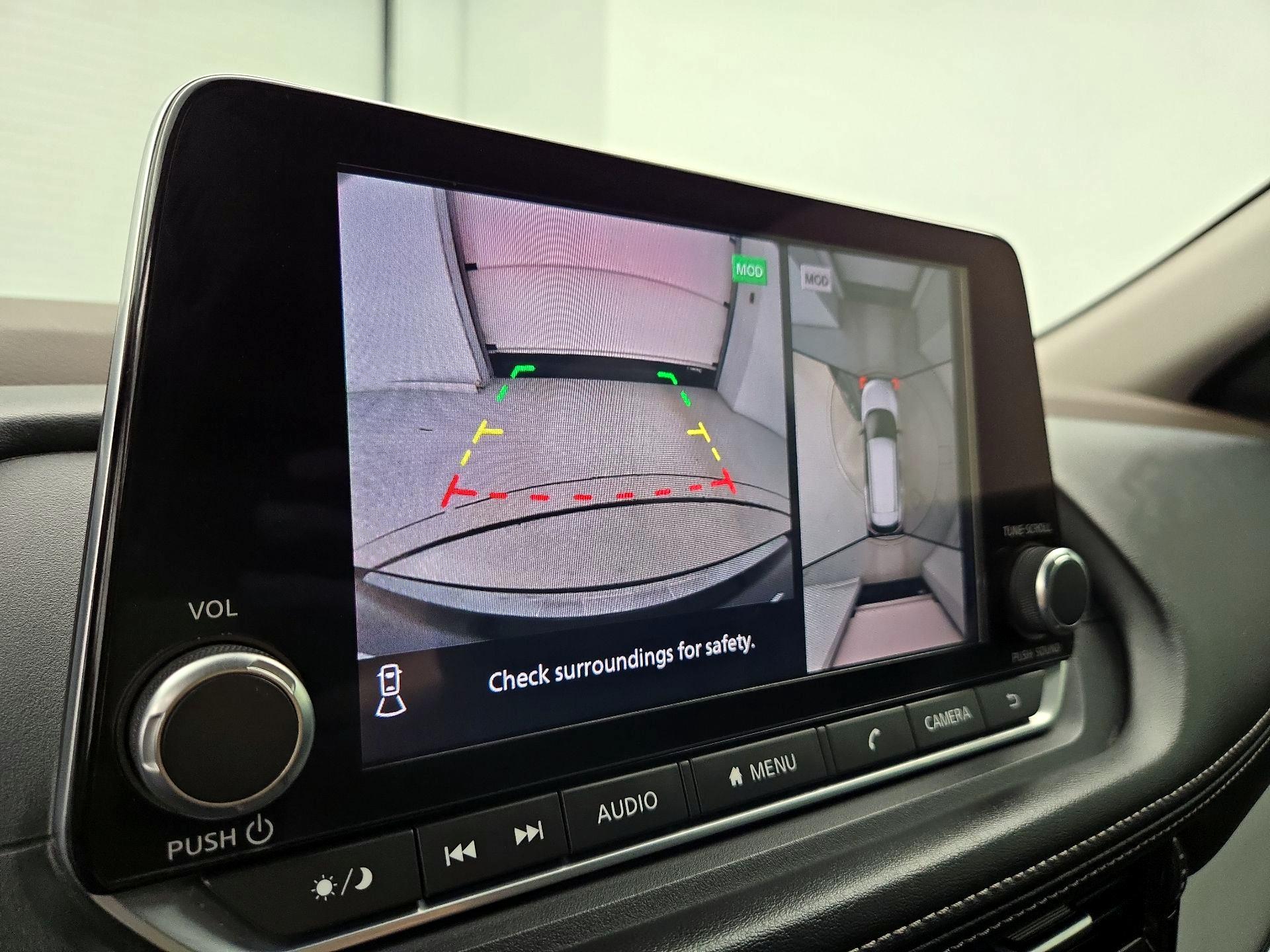 Thumbnail: 2021 Nissan Rogue - 14