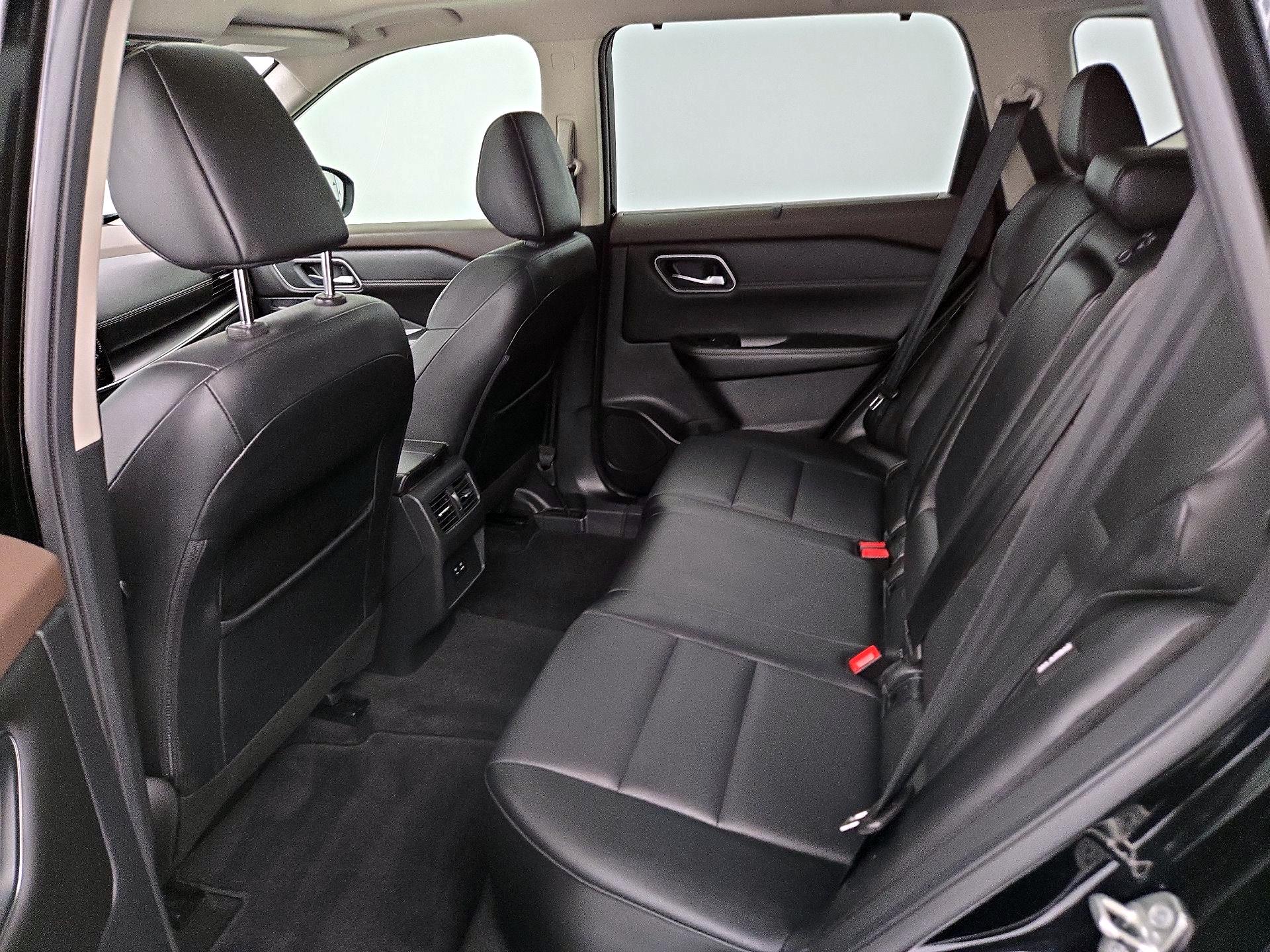 Thumbnail: 2021 Nissan Rogue - 20