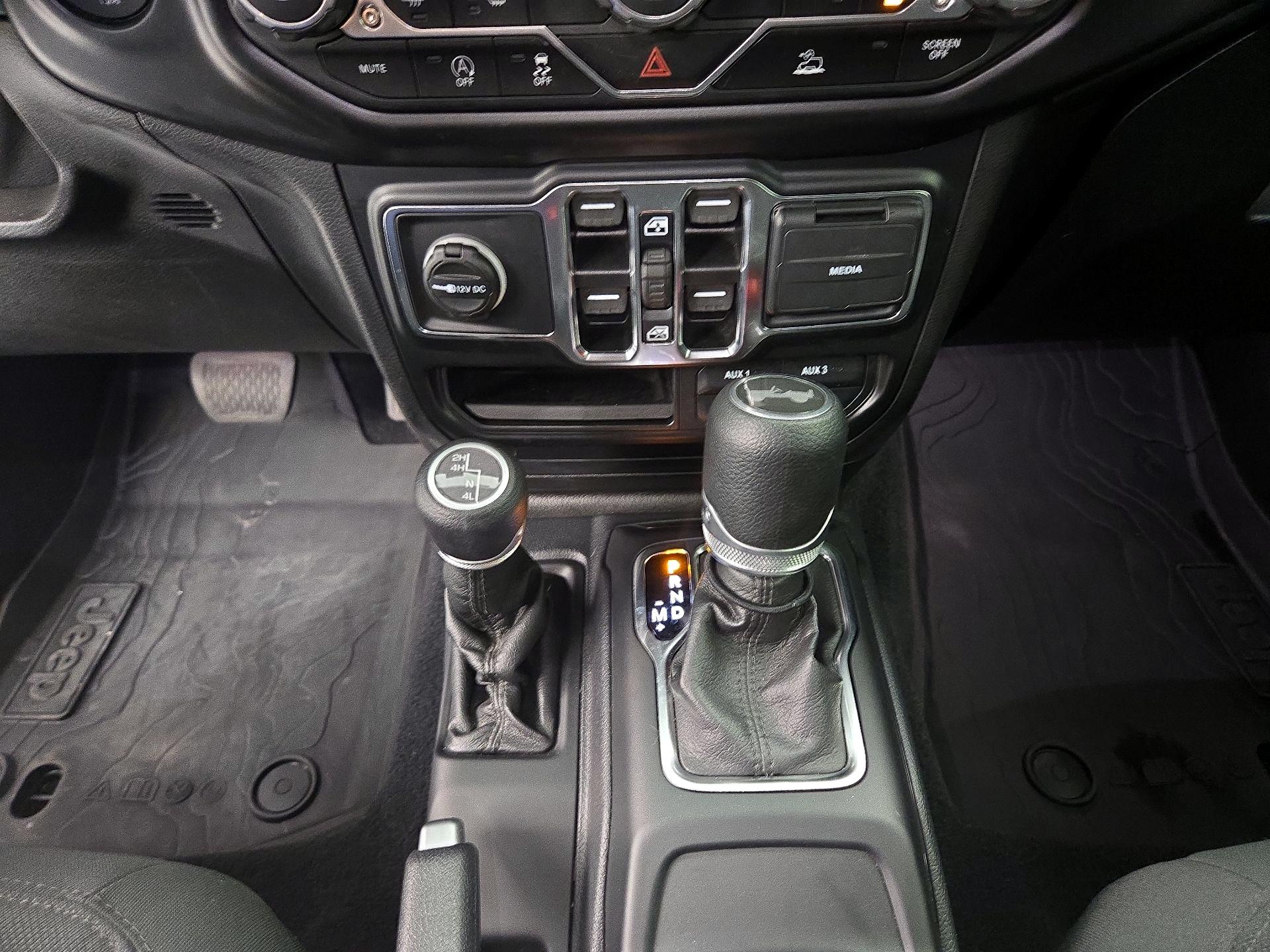 Thumbnail: 2021 Jeep Wrangler - 17