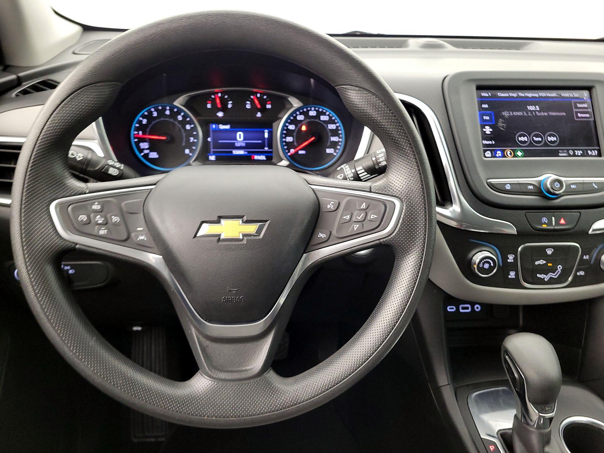 Thumbnail: 2022 Chevrolet Equinox - 10