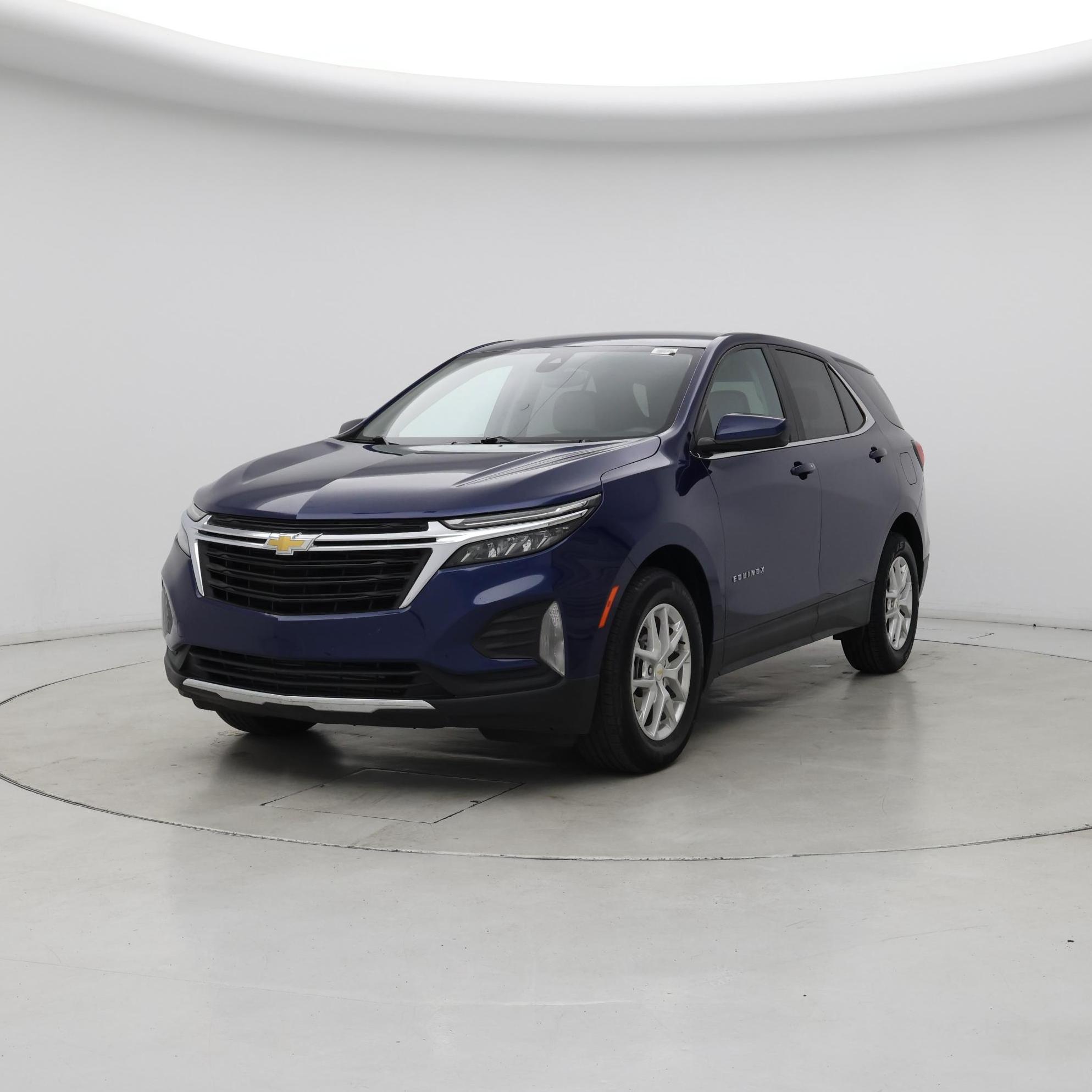 Thumbnail: 2022 Chevrolet Equinox - 4