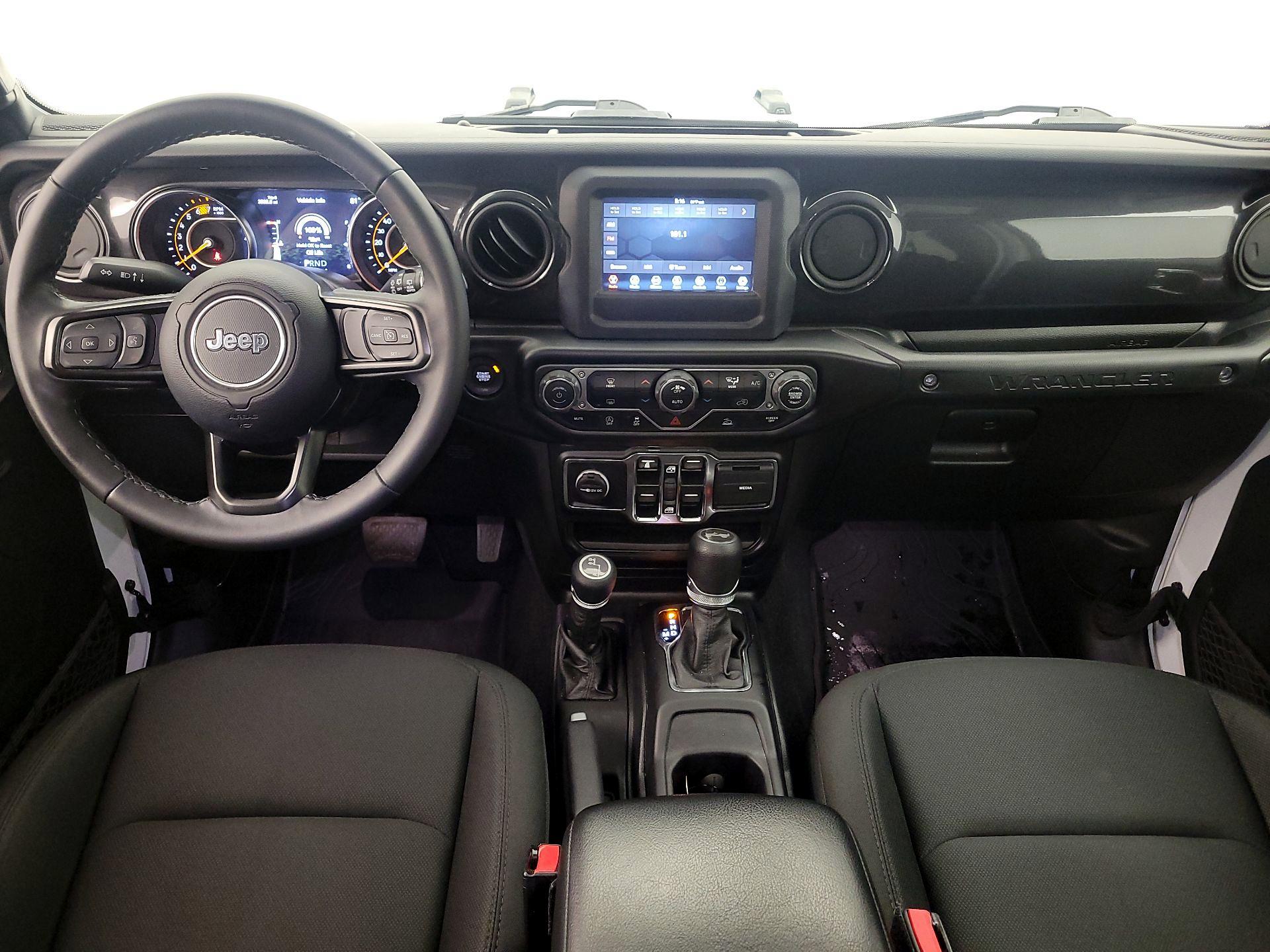 Thumbnail: 2021 Jeep Wrangler - 9