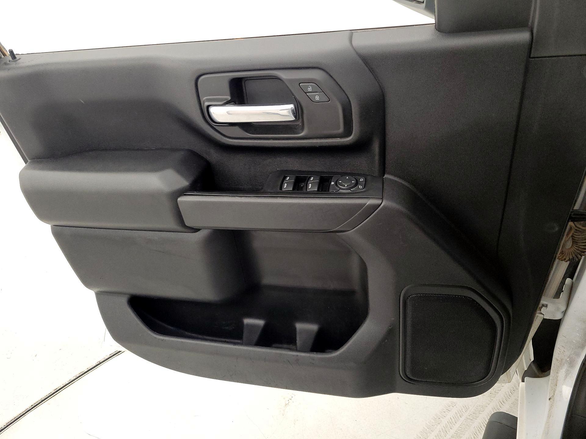 Thumbnail: 2023 Chevrolet Silverado 2500 - 12