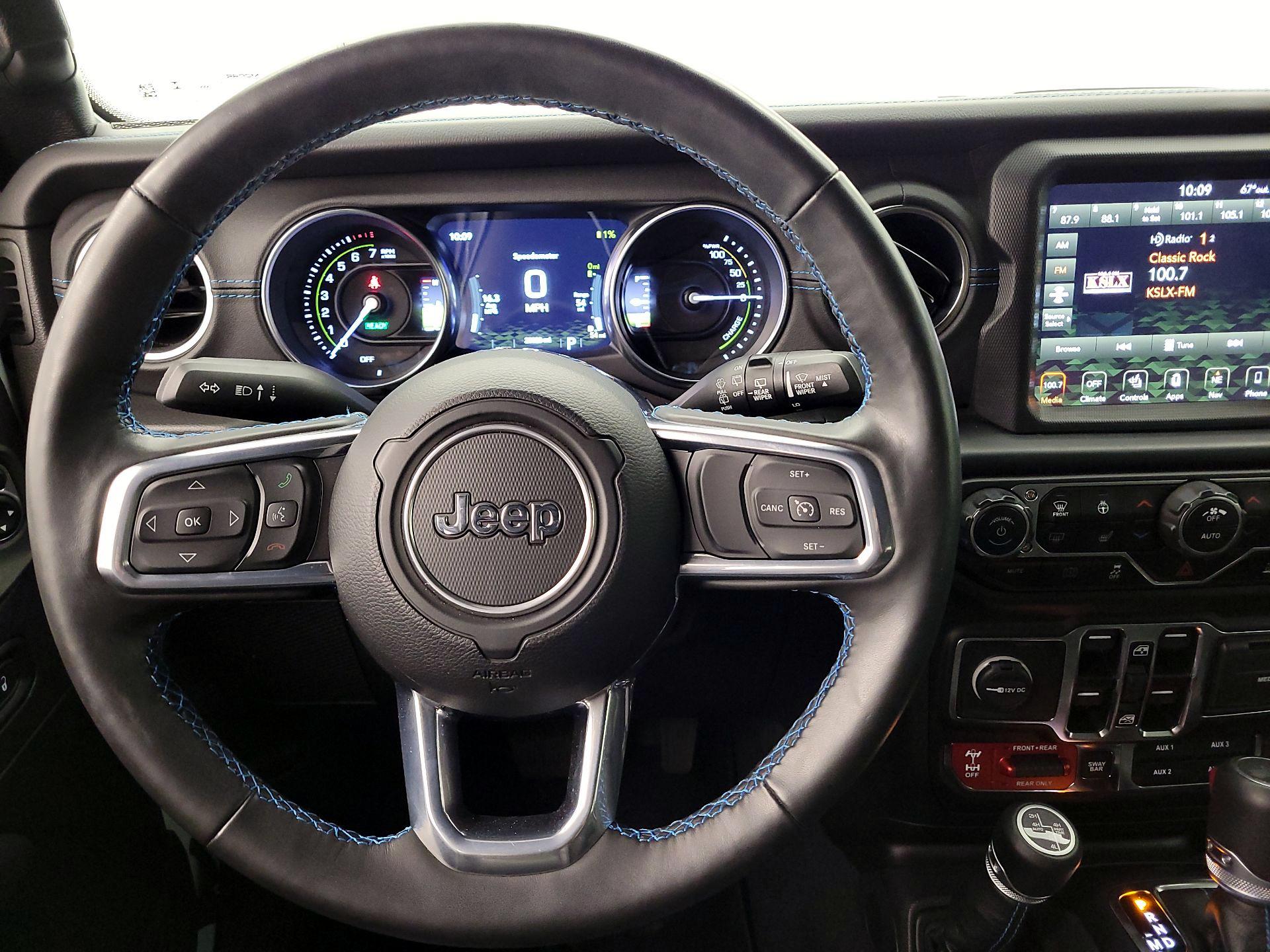 Thumbnail: 2022 Jeep Wrangler - 10