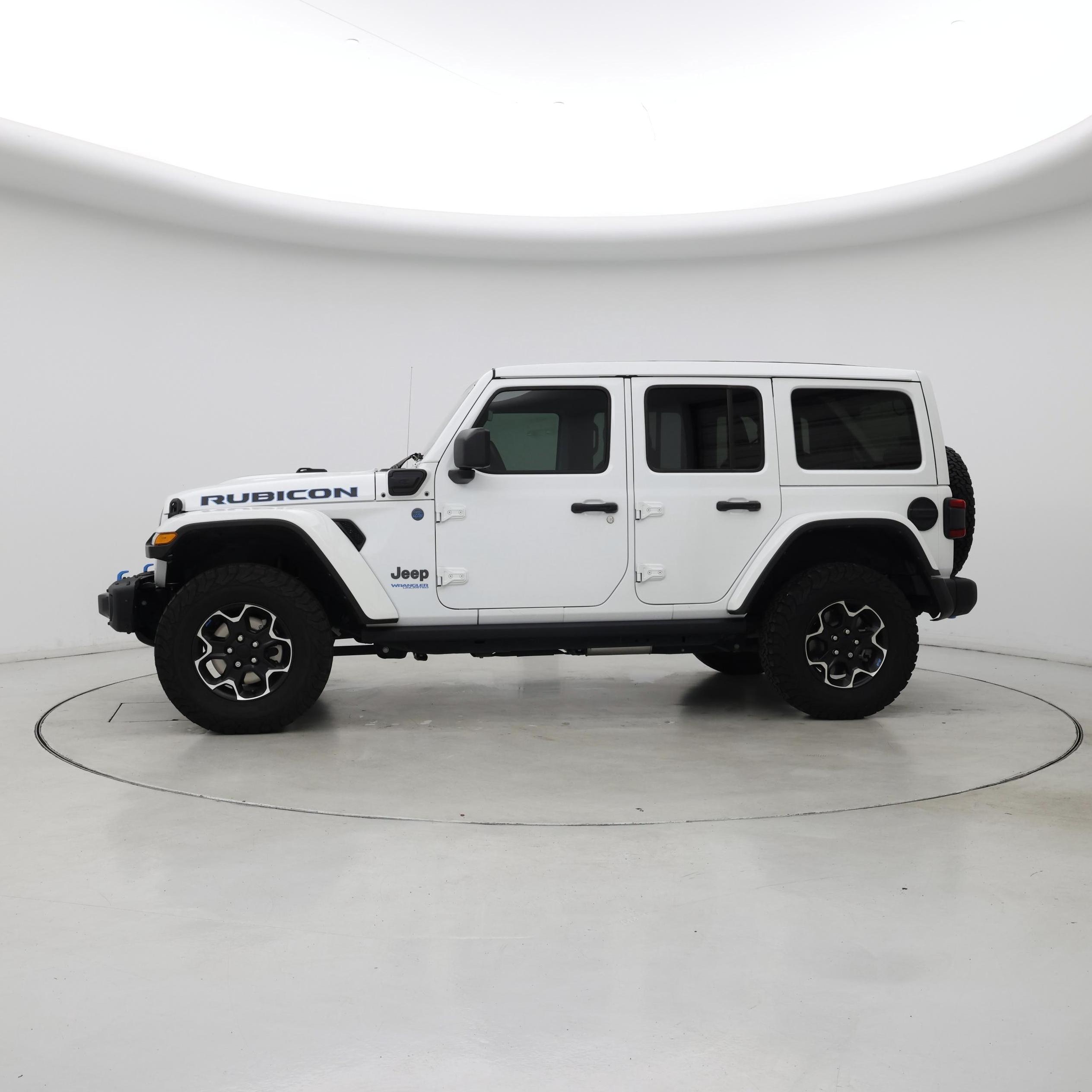 Thumbnail: 2022 Jeep Wrangler - 3