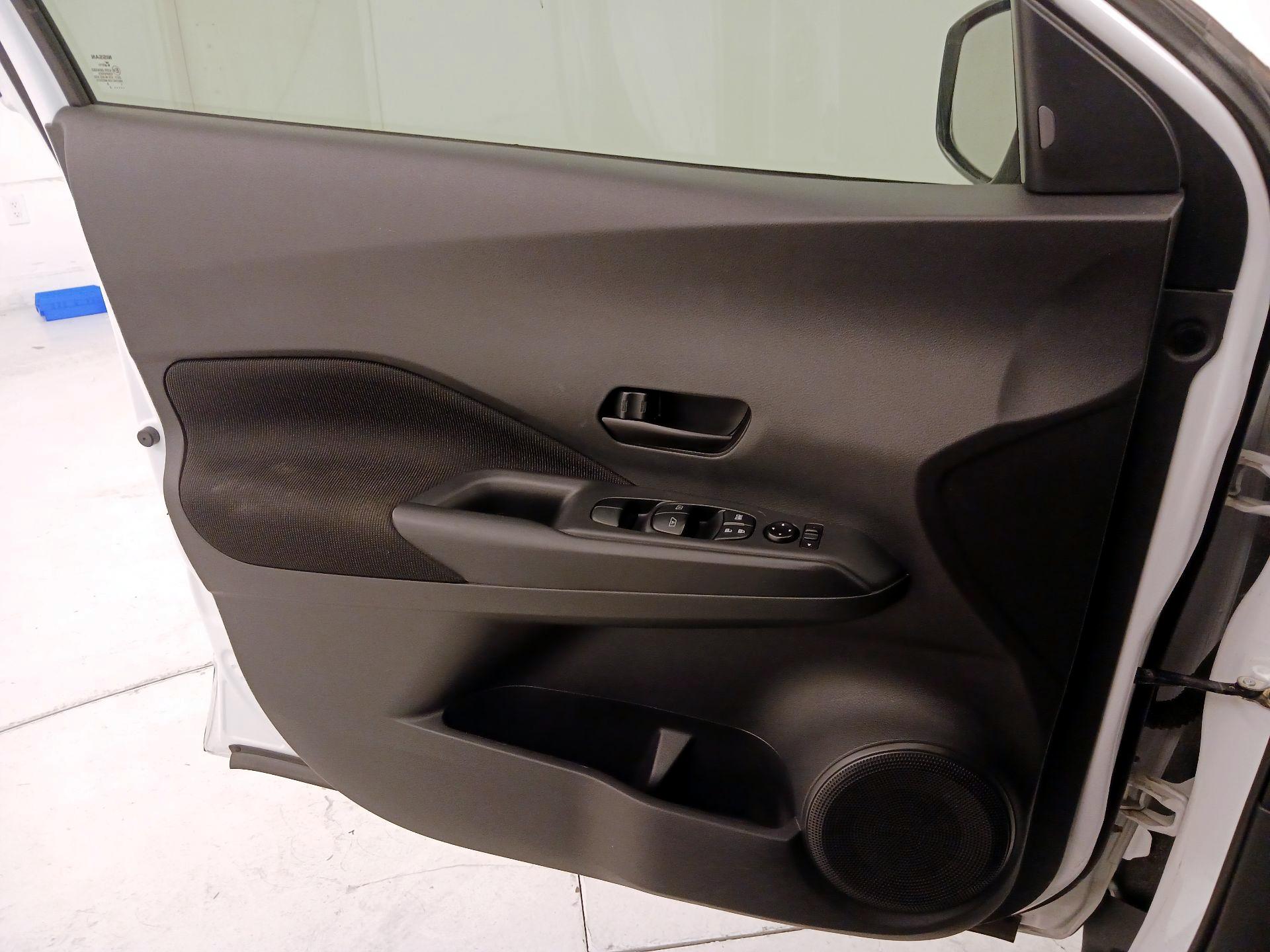 Thumbnail: 2022 Nissan Kicks - 12