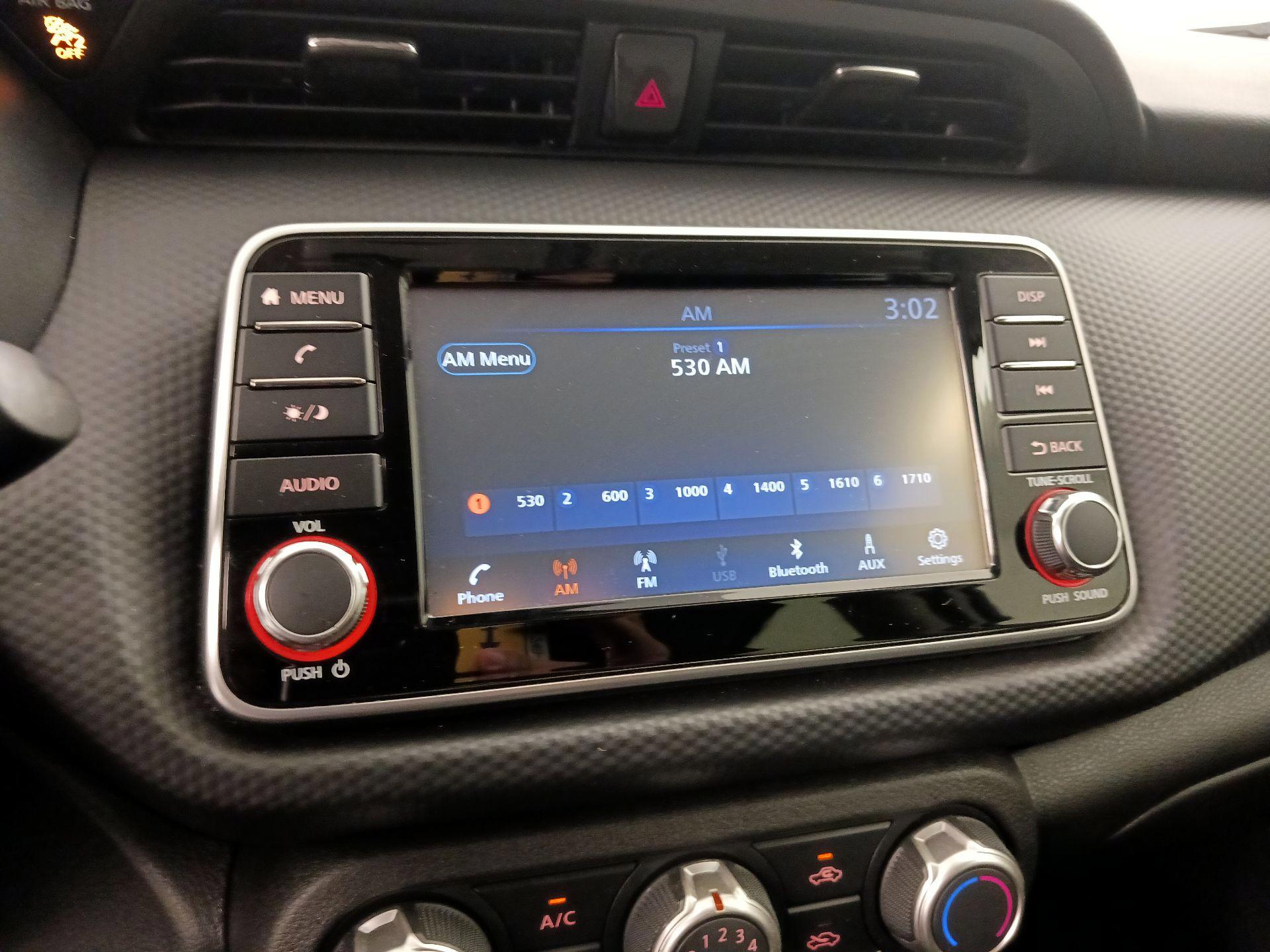 Thumbnail: 2022 Nissan Kicks - 15