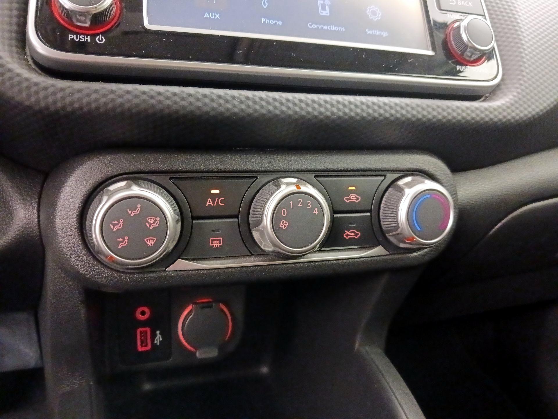 Thumbnail: 2022 Nissan Kicks - 16