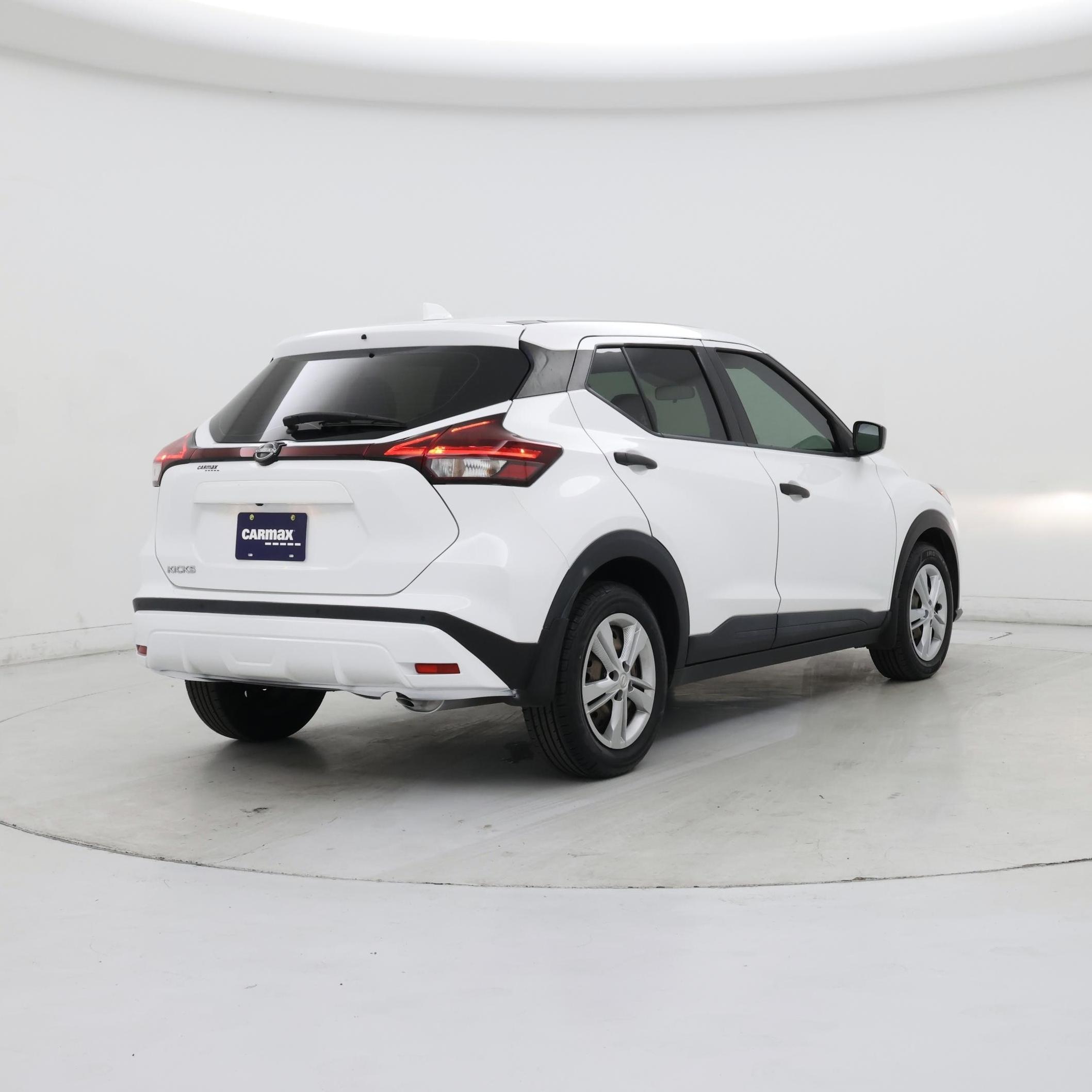 Thumbnail: 2022 Nissan Kicks - 8