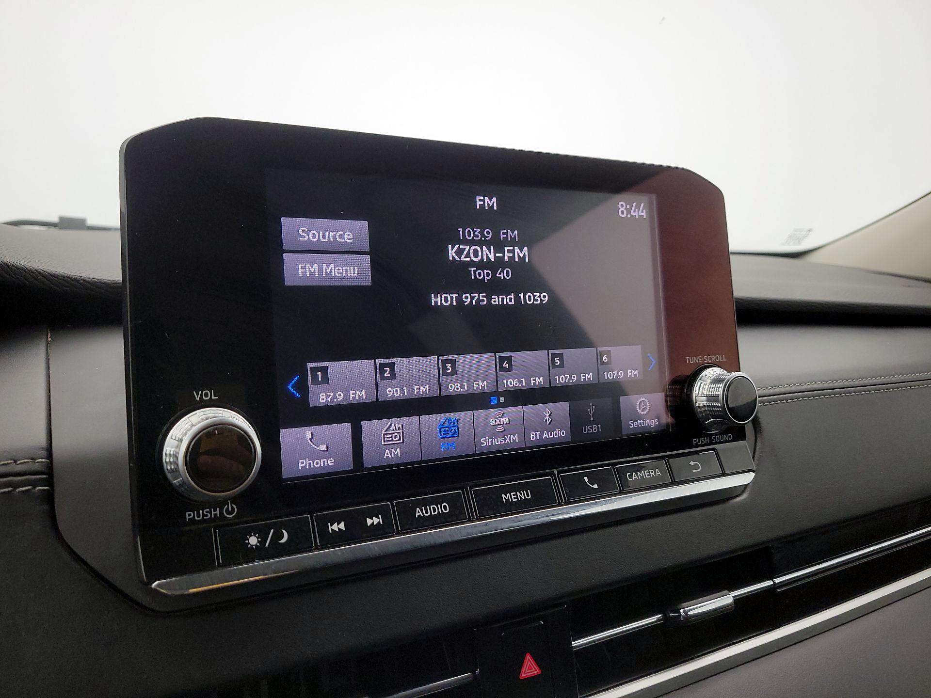 Thumbnail: 2022 Mitsubishi Outlander - 15