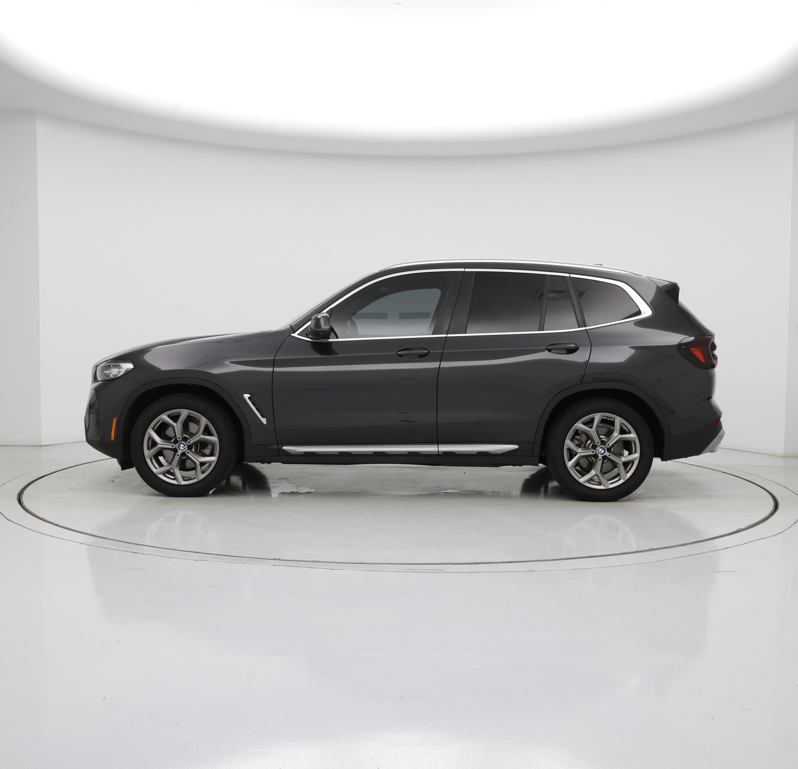 Thumbnail: 2023 BMW X3 - 3