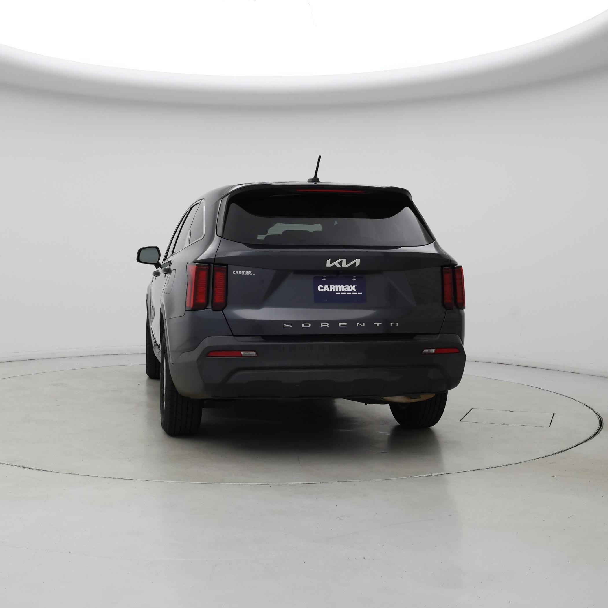 Thumbnail: 2022 Kia Sorento - 6
