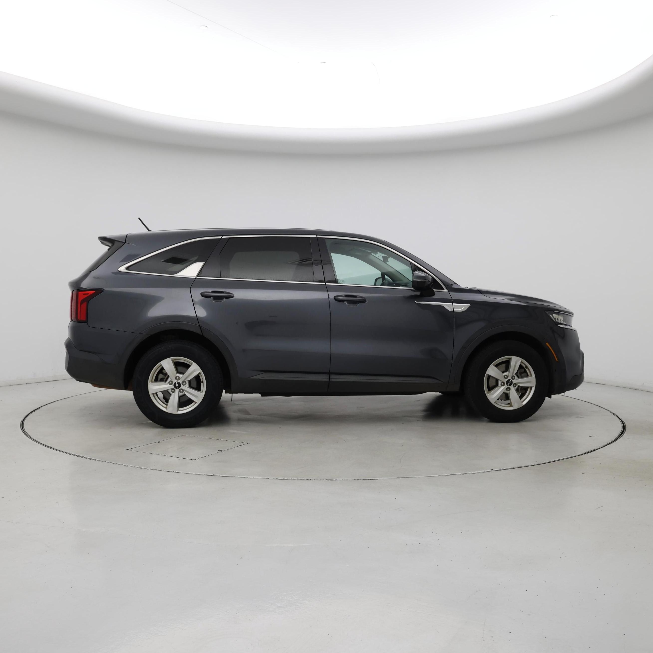 Thumbnail: 2022 Kia Sorento - 7