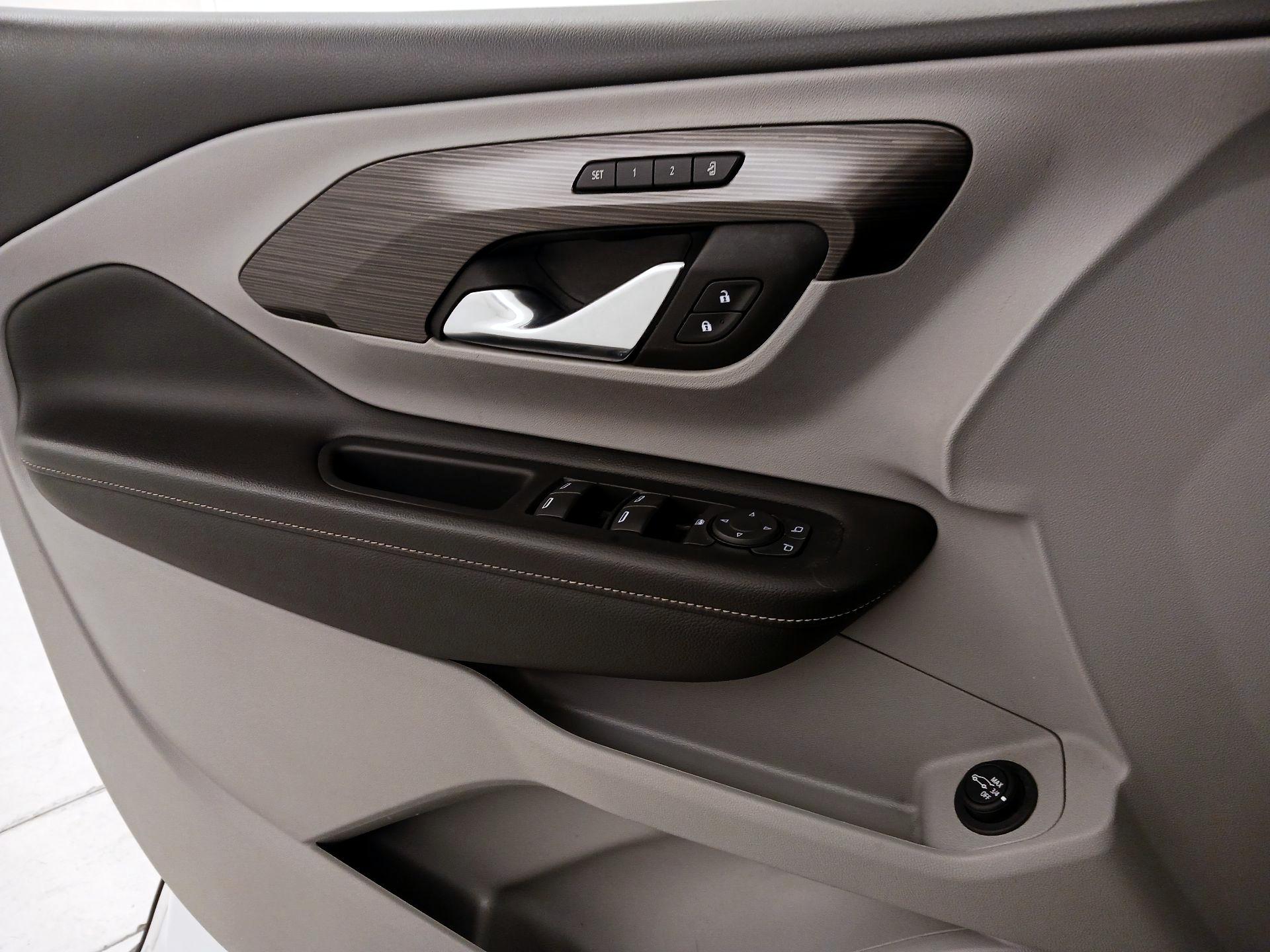 Thumbnail: 2023 GMC Terrain - 12