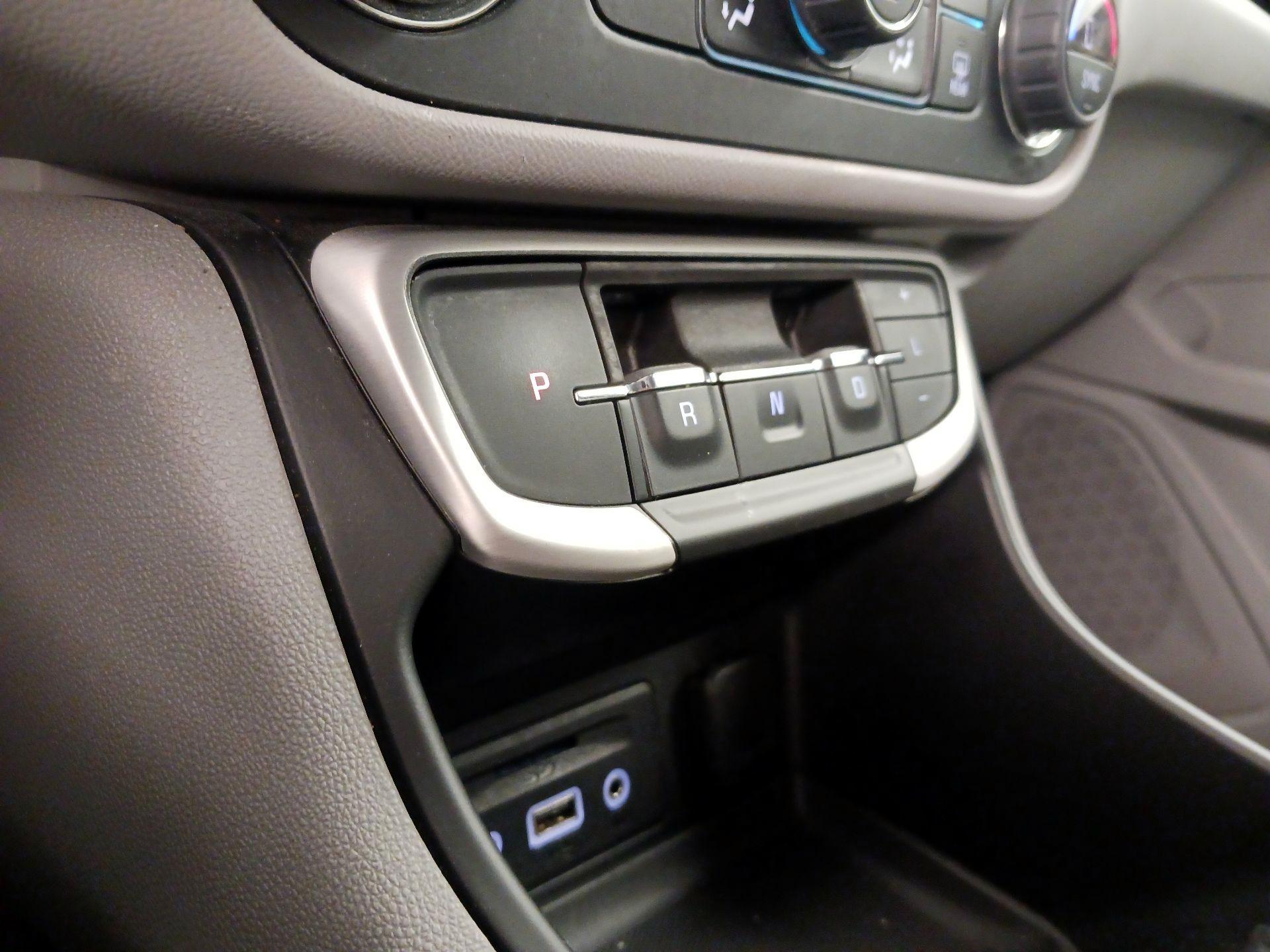 Thumbnail: 2023 GMC Terrain - 17