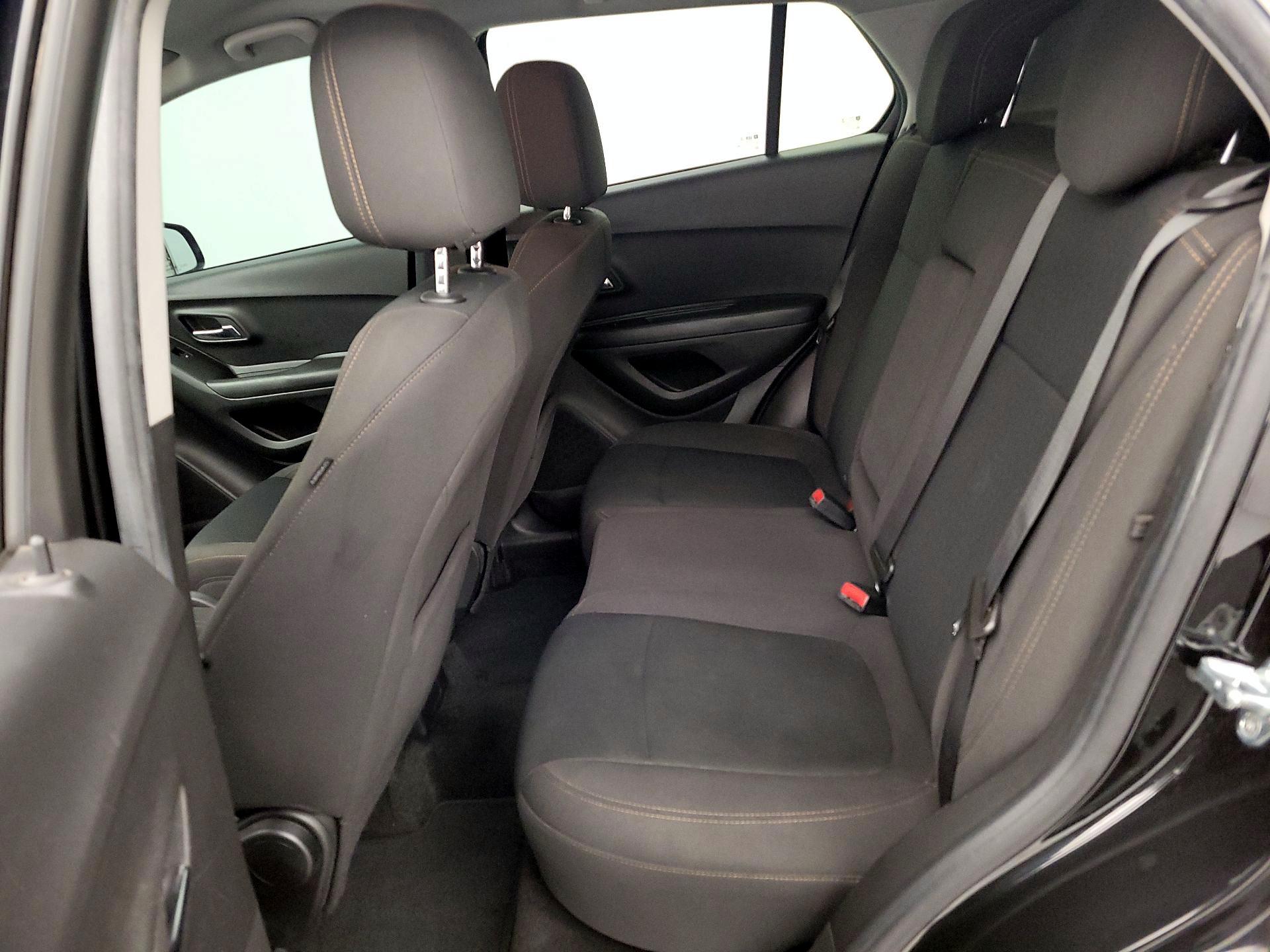 Thumbnail: 2022 Chevrolet Trax - 19