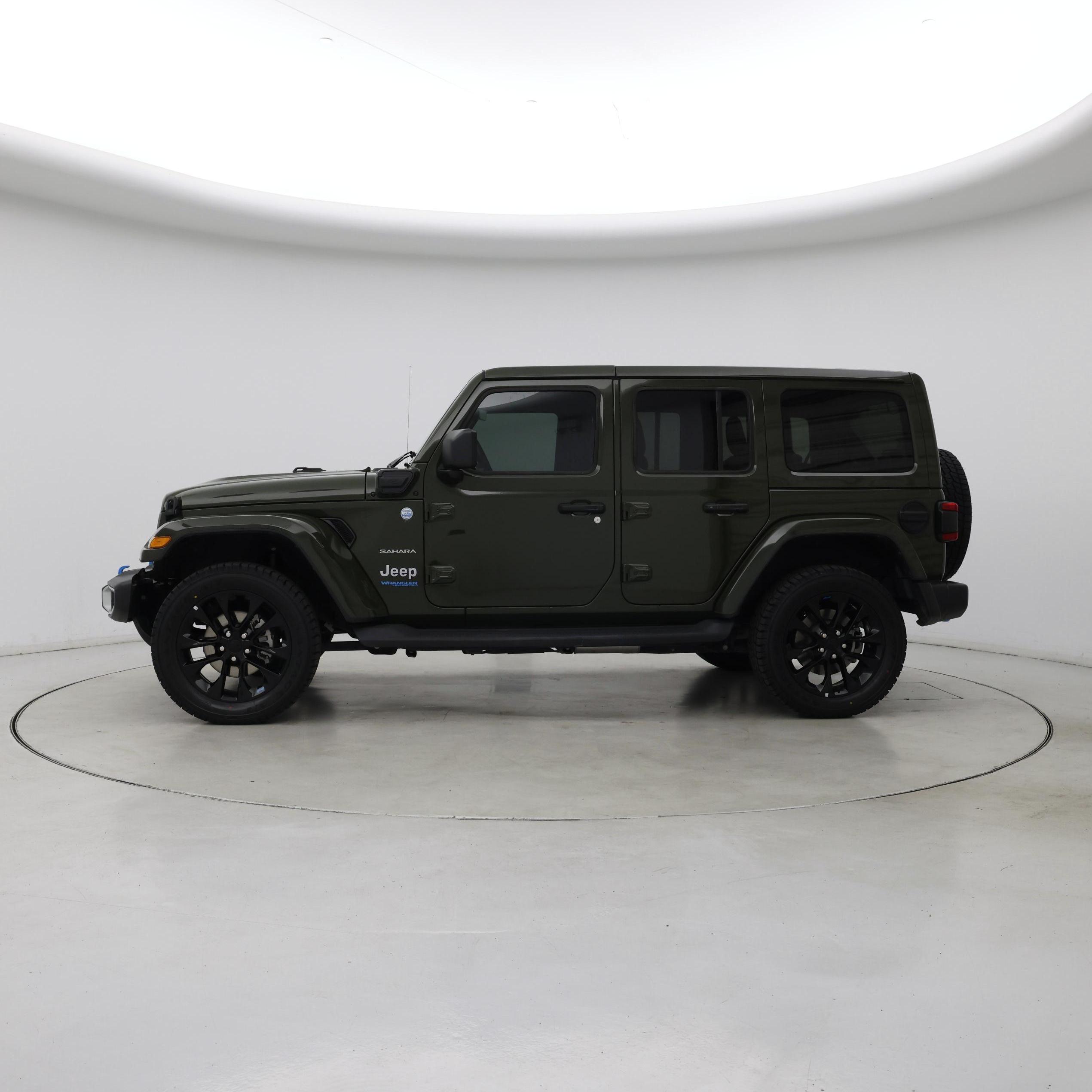 Thumbnail: 2022 Jeep Wrangler - 3