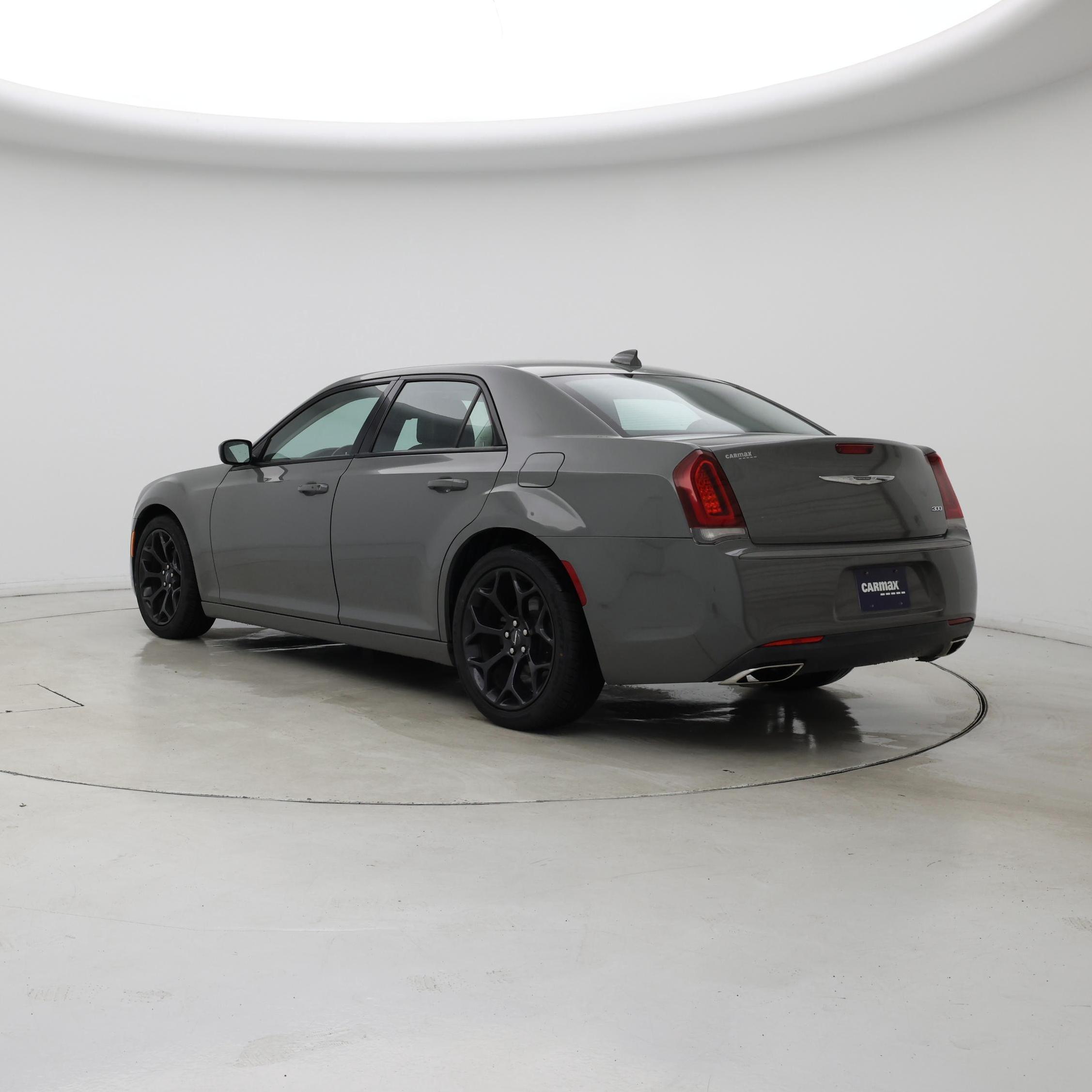 Thumbnail: 2019 Chrysler 300 - 2