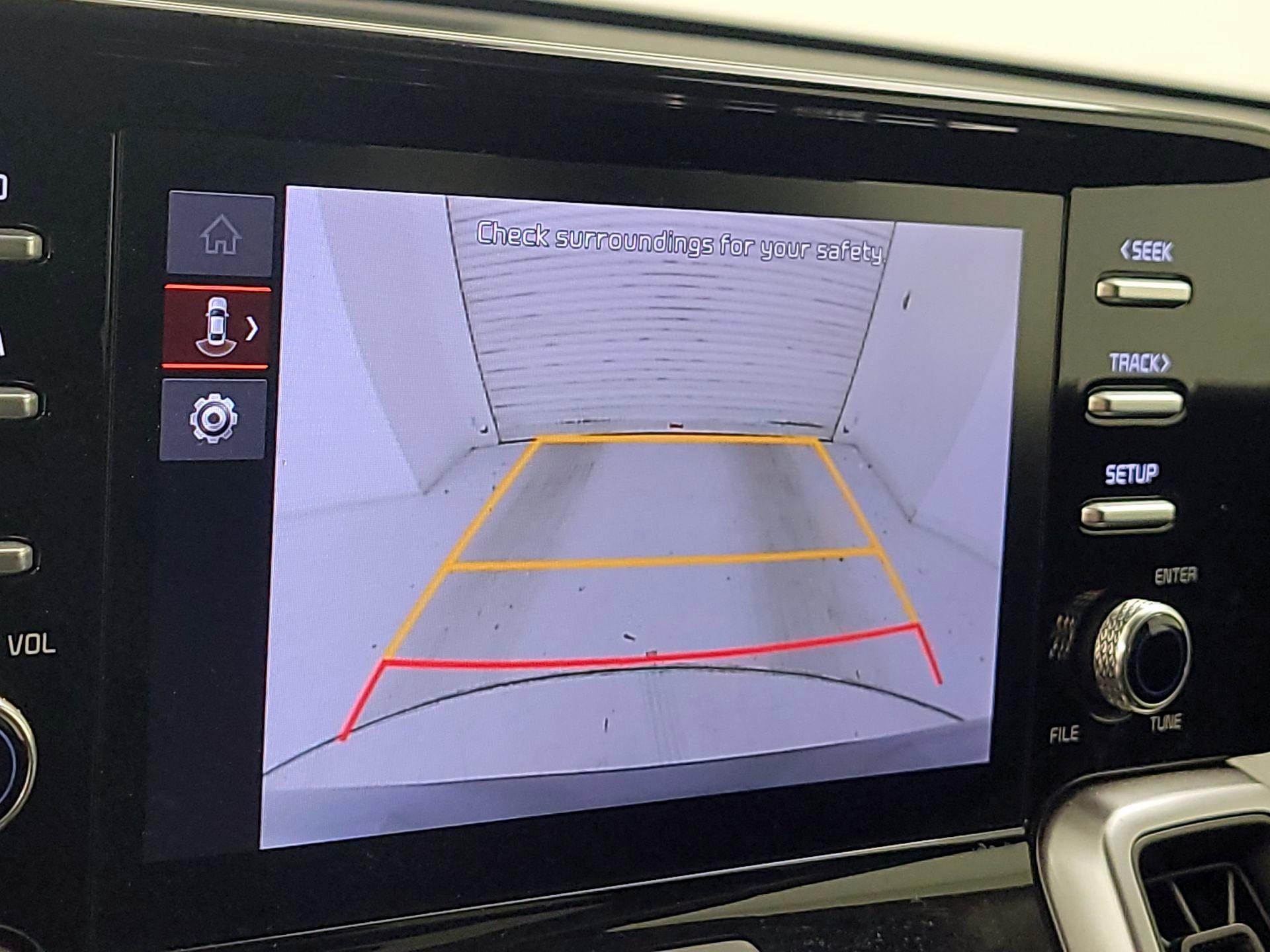 Thumbnail: 2023 Kia Sorento - 14