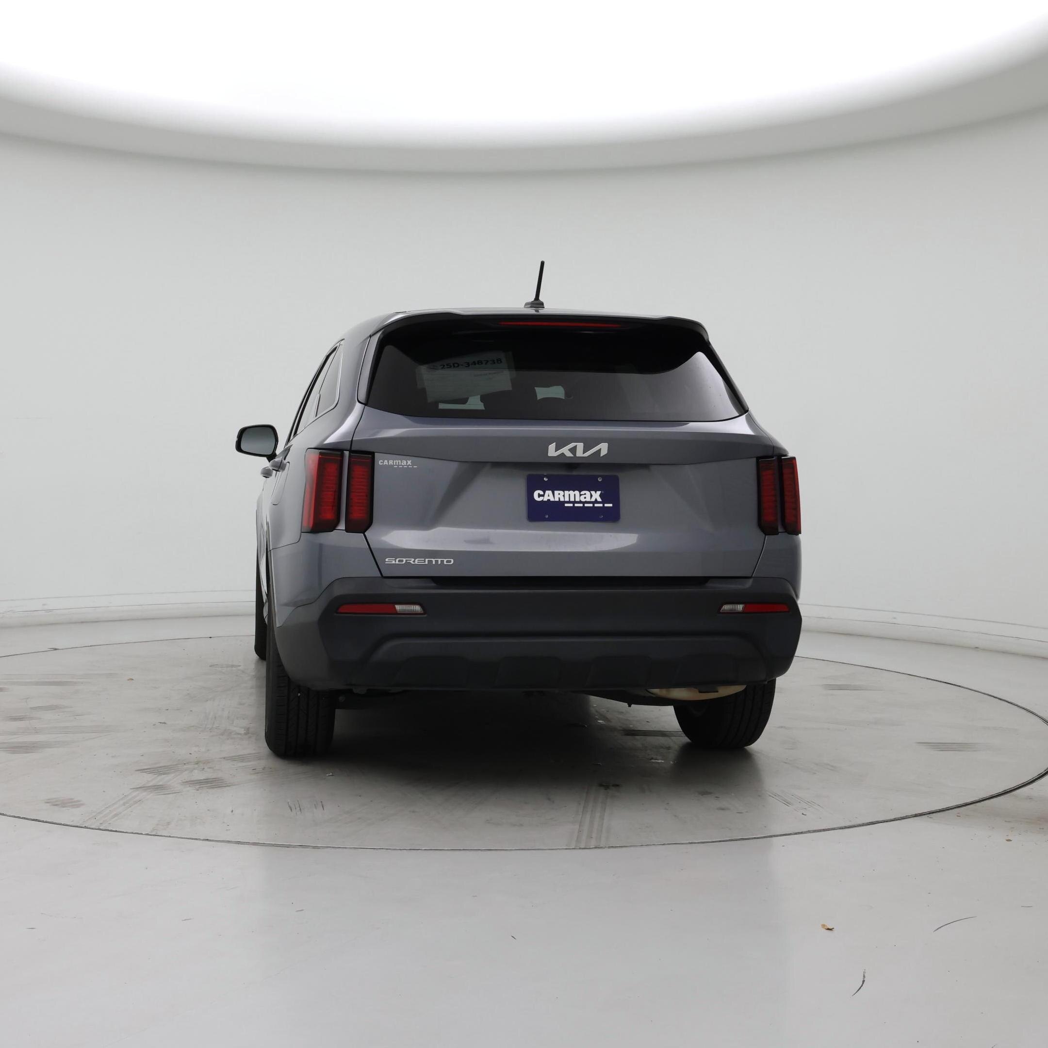 Thumbnail: 2023 Kia Sorento - 6