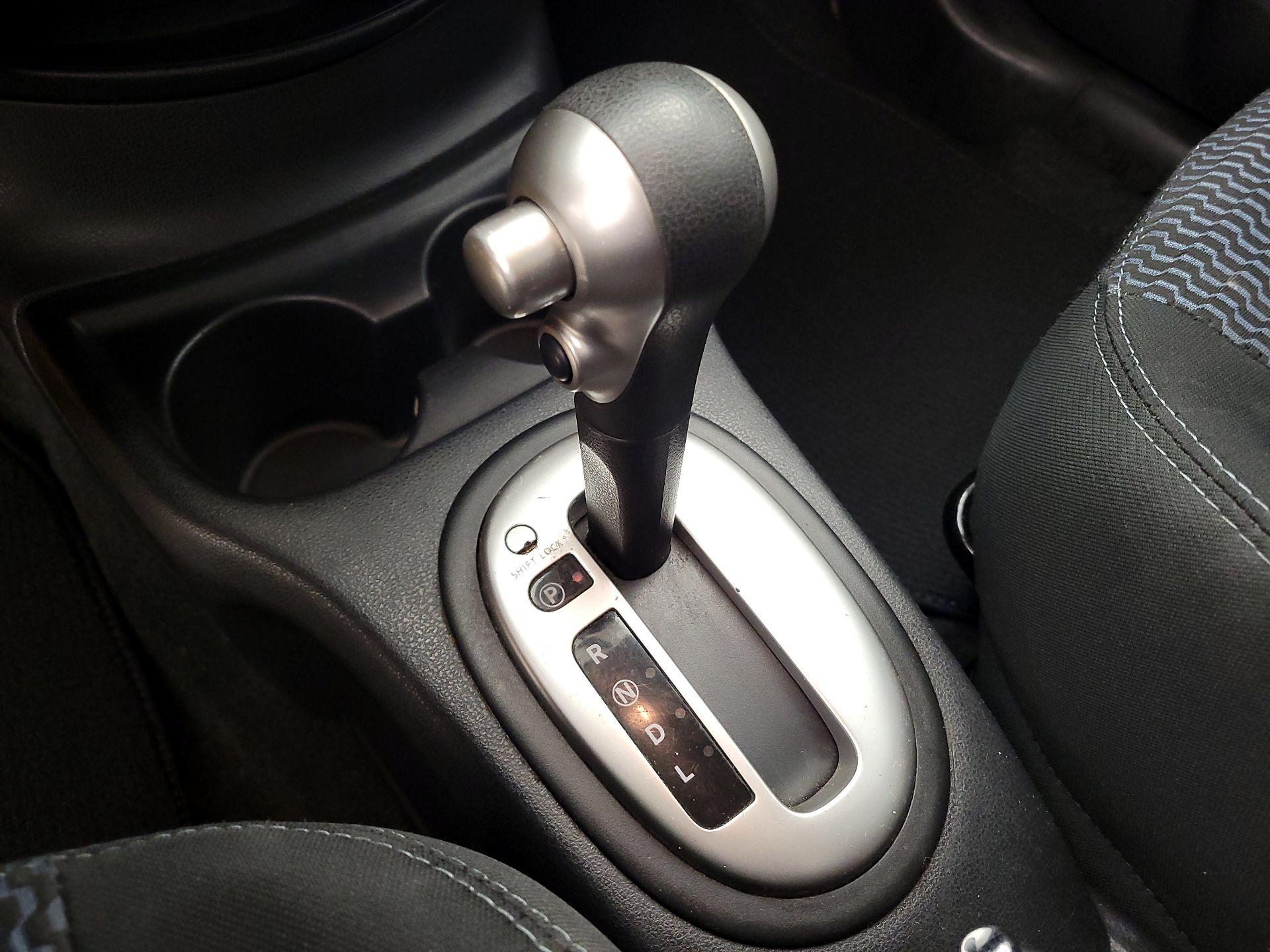Thumbnail: 2015 Nissan Versa Note - 16