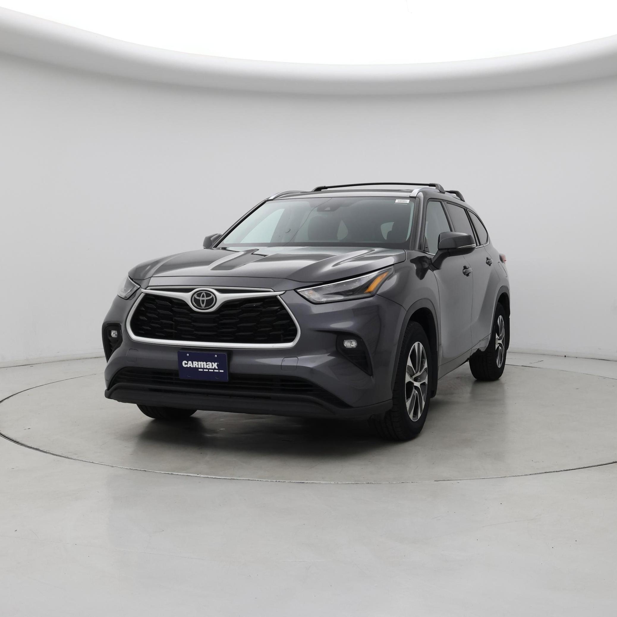 Thumbnail: 2021 Toyota Highlander - 4