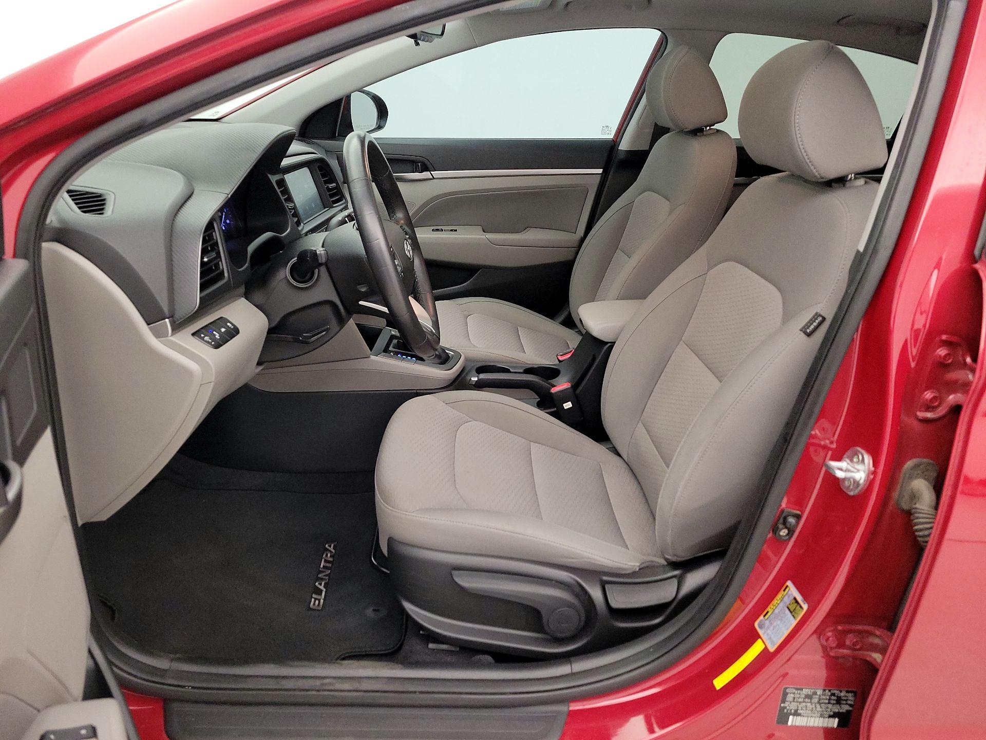 Thumbnail: 2020 Hyundai Elantra - 11