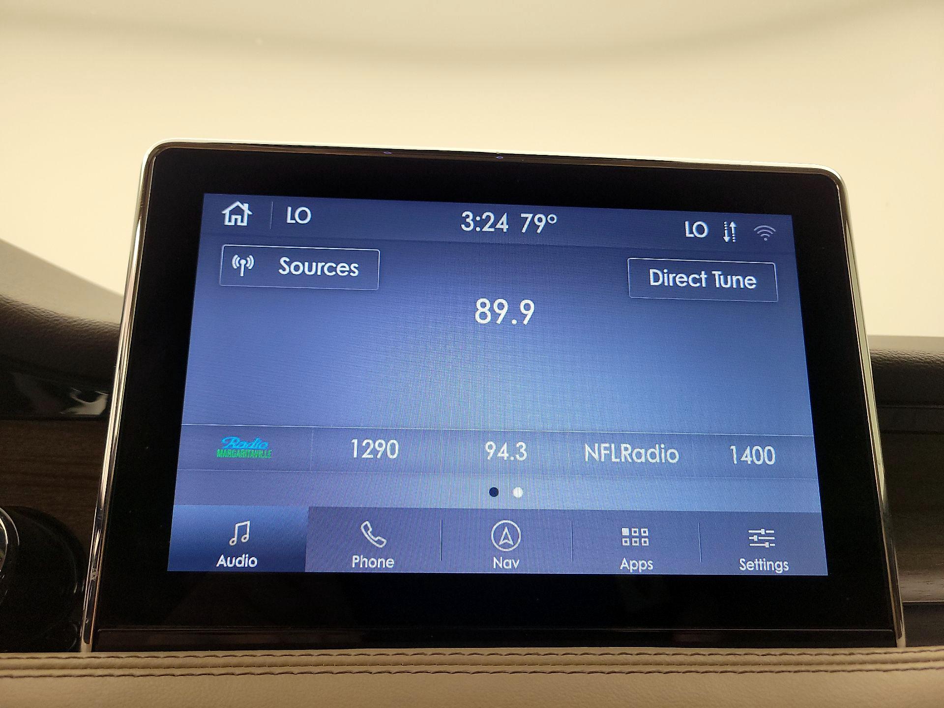 Thumbnail: 2020 Lincoln Corsair - 16