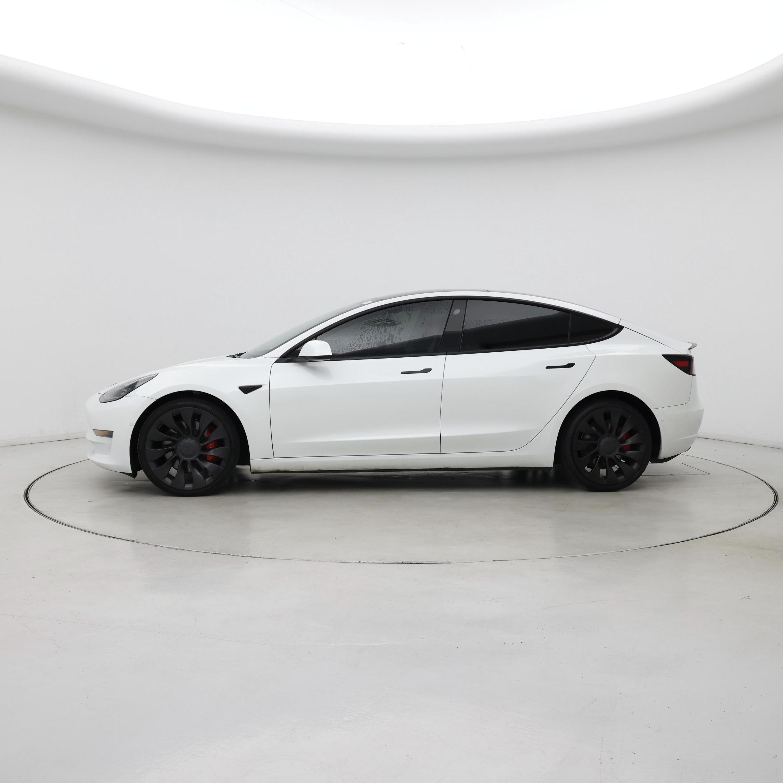 Thumbnail: 2022 Tesla Model 3 - 3