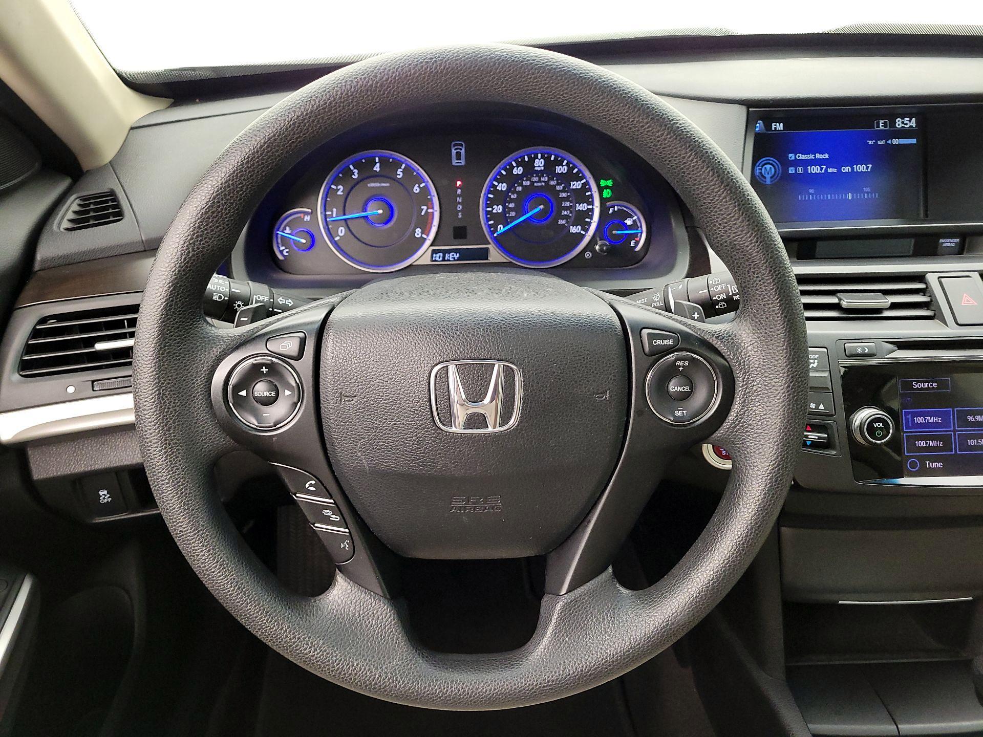 Thumbnail: 2014 Honda Accord Crosstour - 10