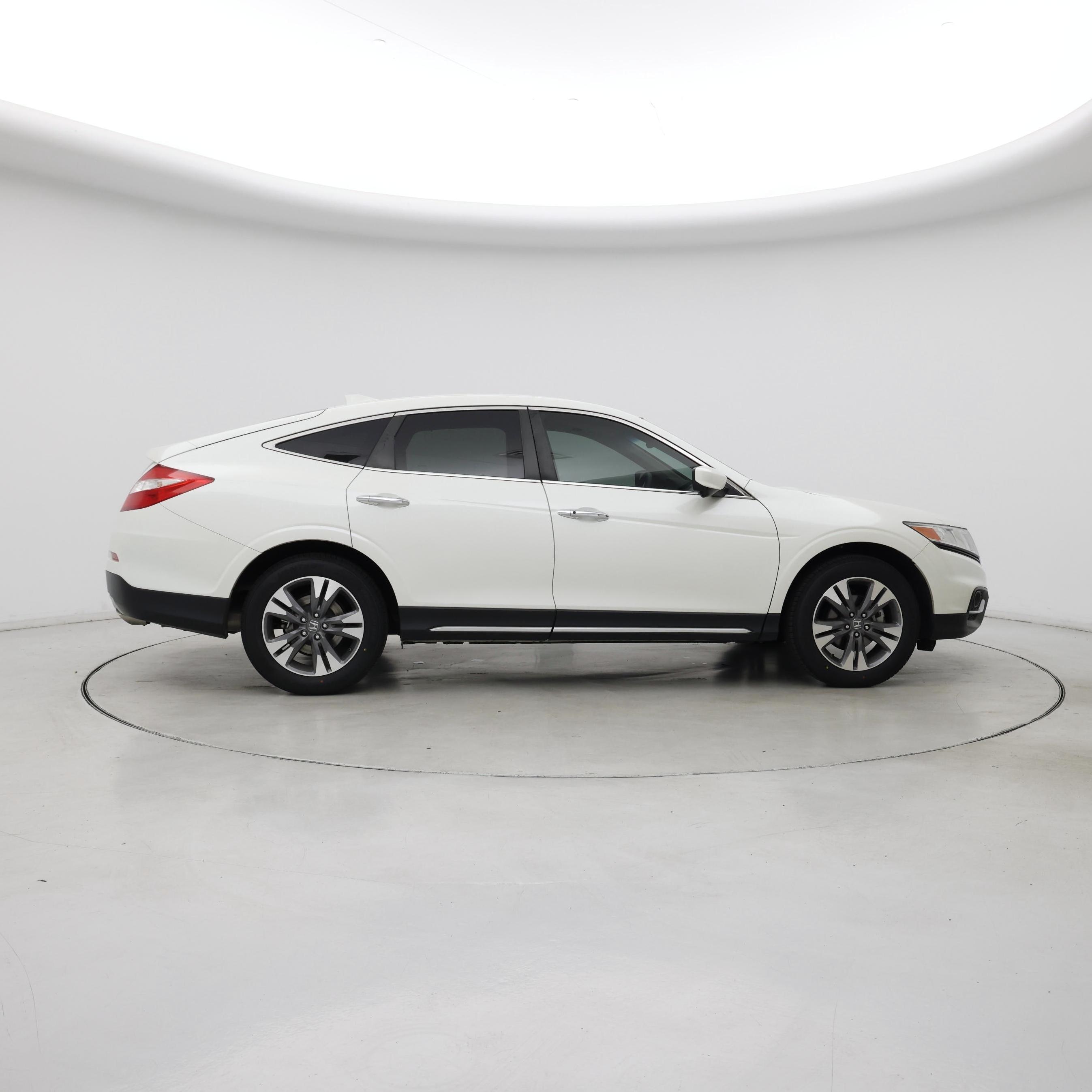 Thumbnail: 2014 Honda Accord Crosstour - 7