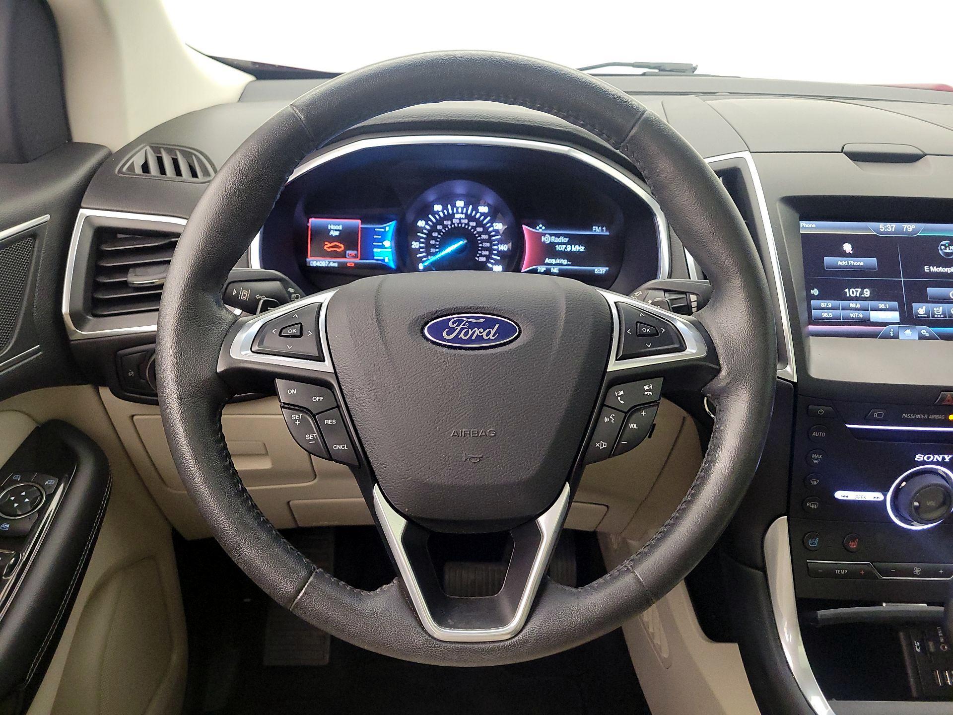 Thumbnail: 2015 Ford Edge - 10