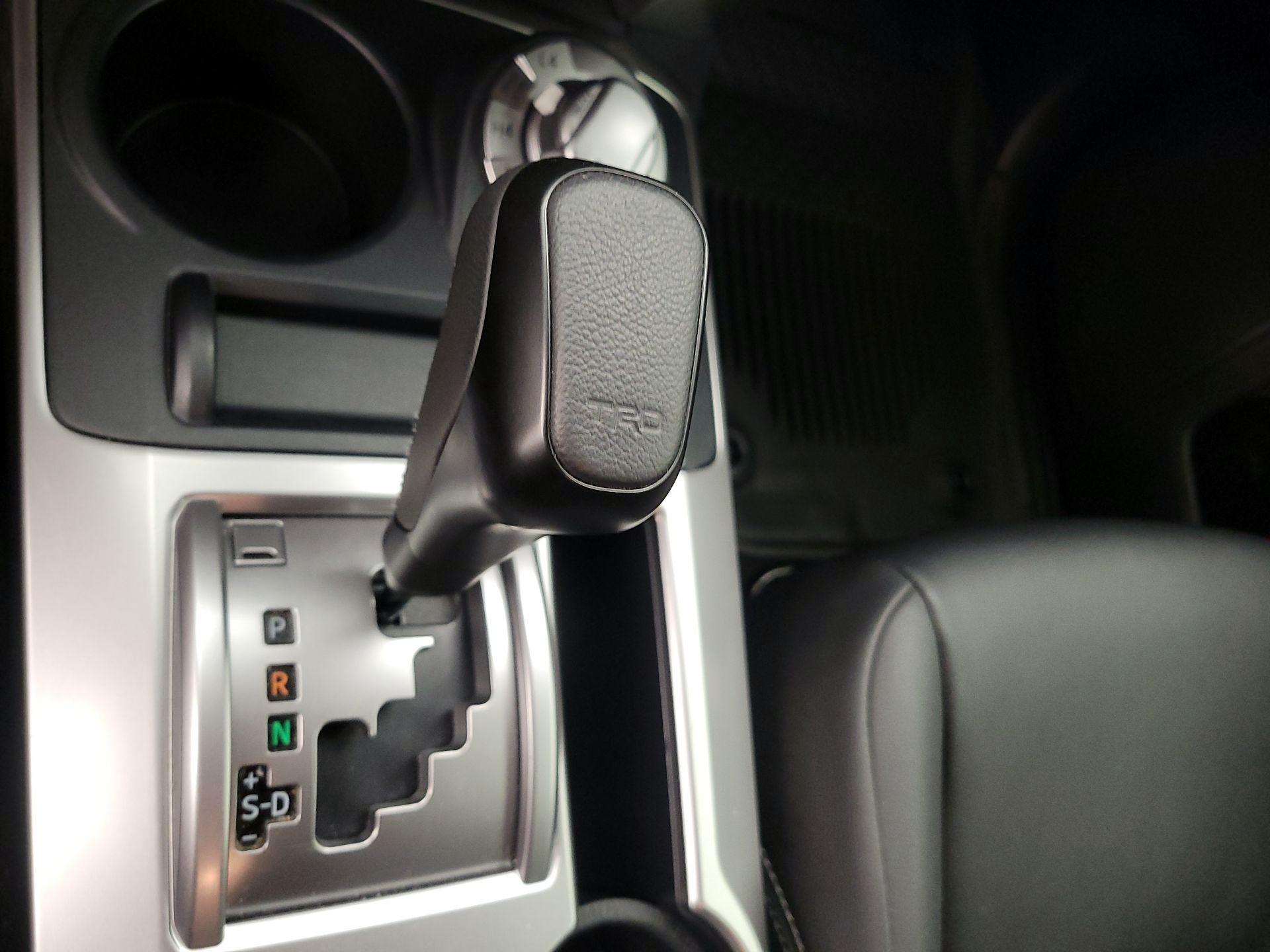 Thumbnail: 2023 Toyota 4Runner - 18