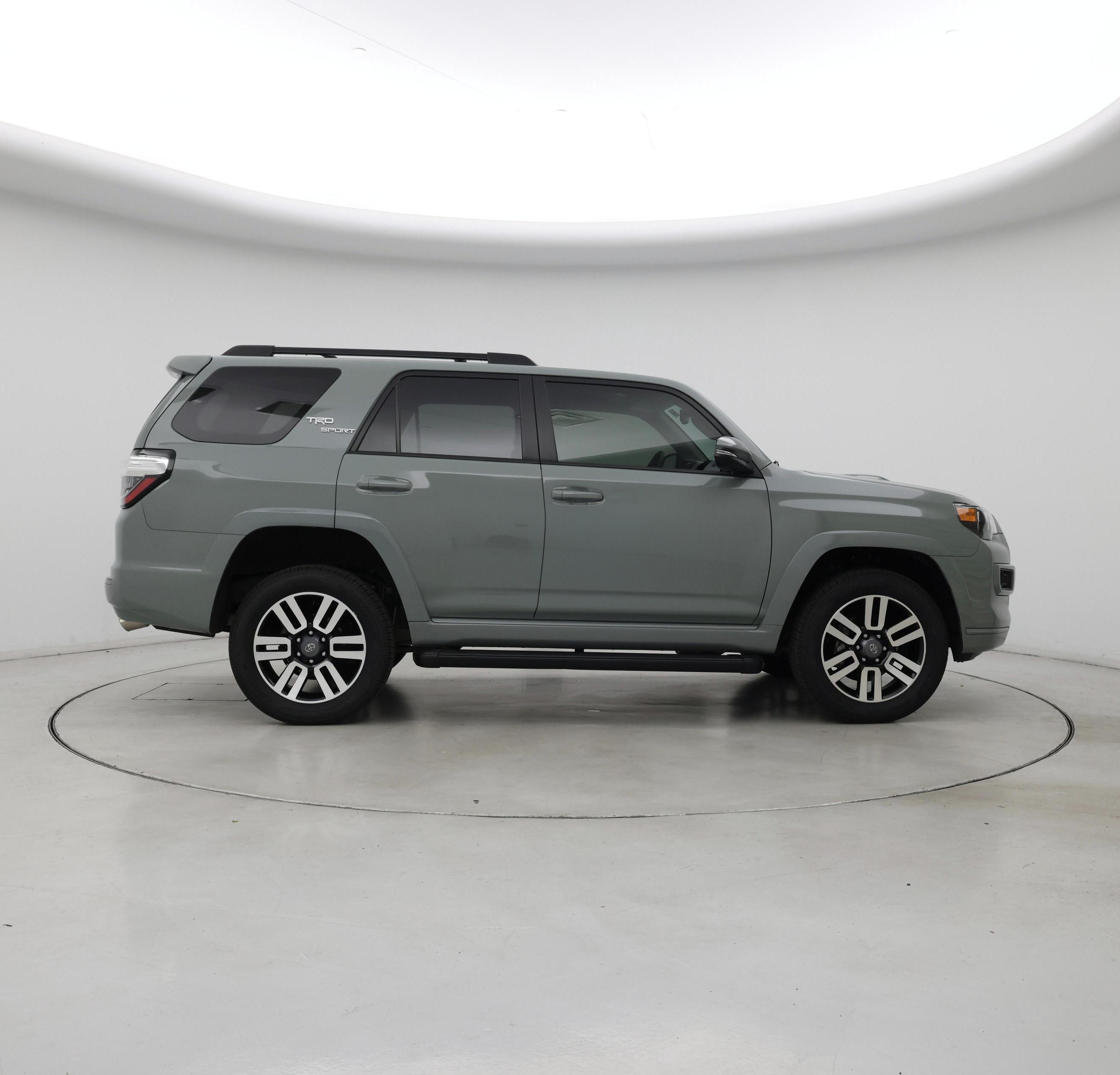 Thumbnail: 2023 Toyota 4Runner - 7