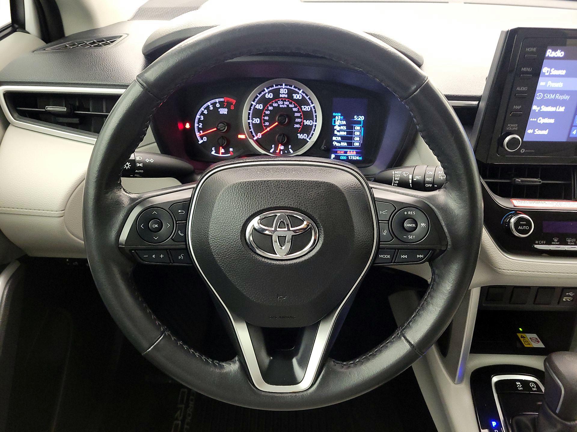 Thumbnail: 2022 Toyota Corolla Cross - 10