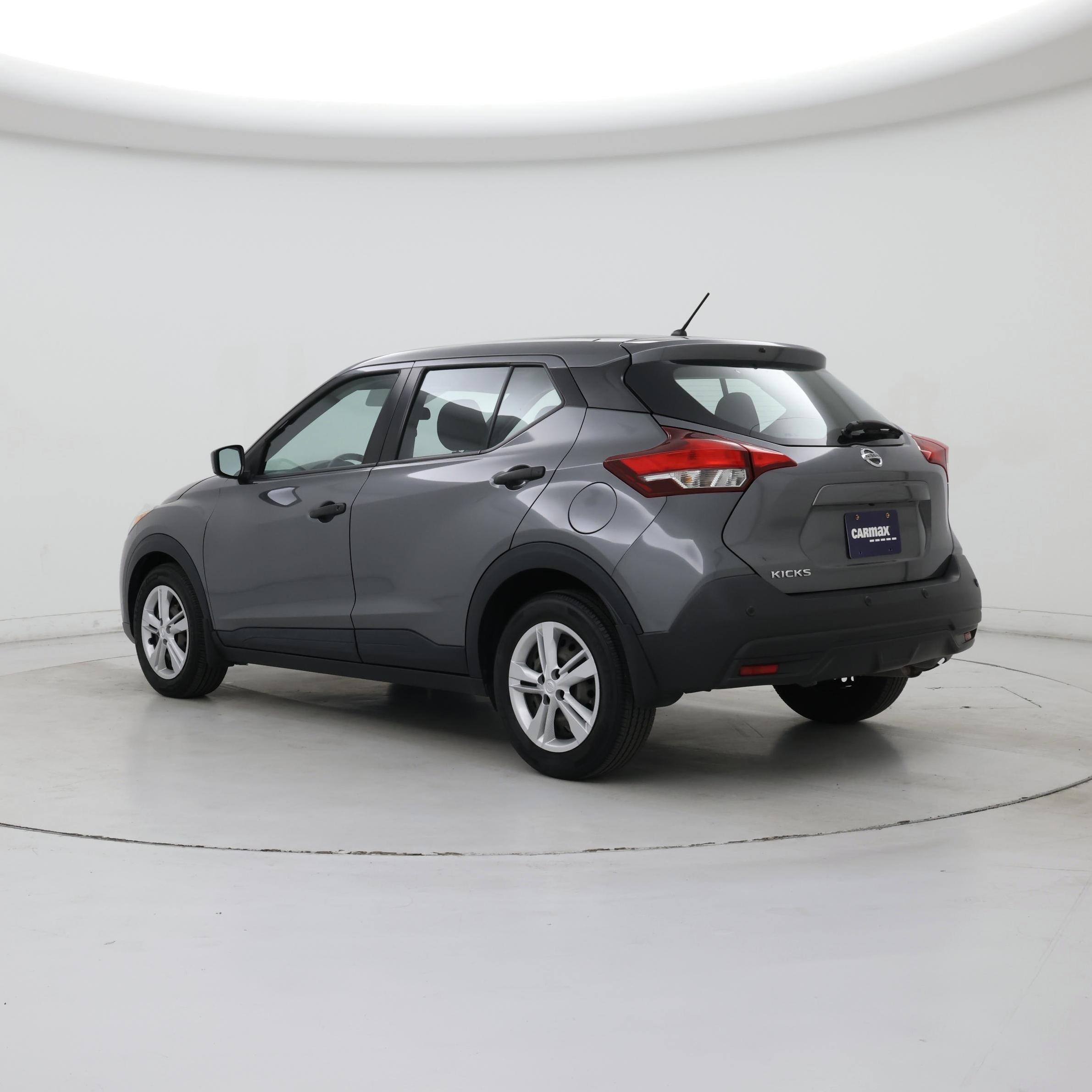 Thumbnail: 2020 Nissan Kicks - 2