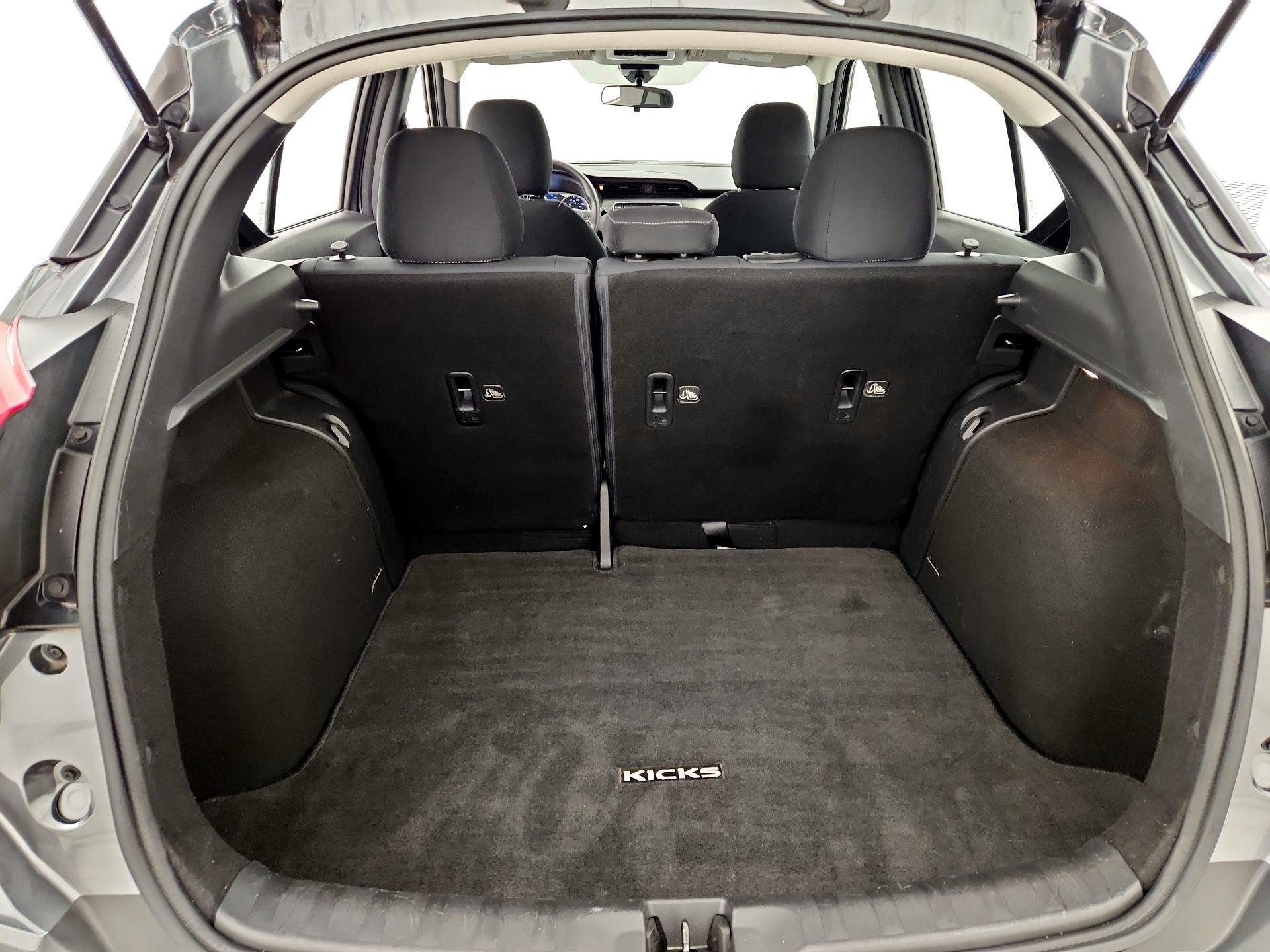 Thumbnail: 2020 Nissan Kicks - 20