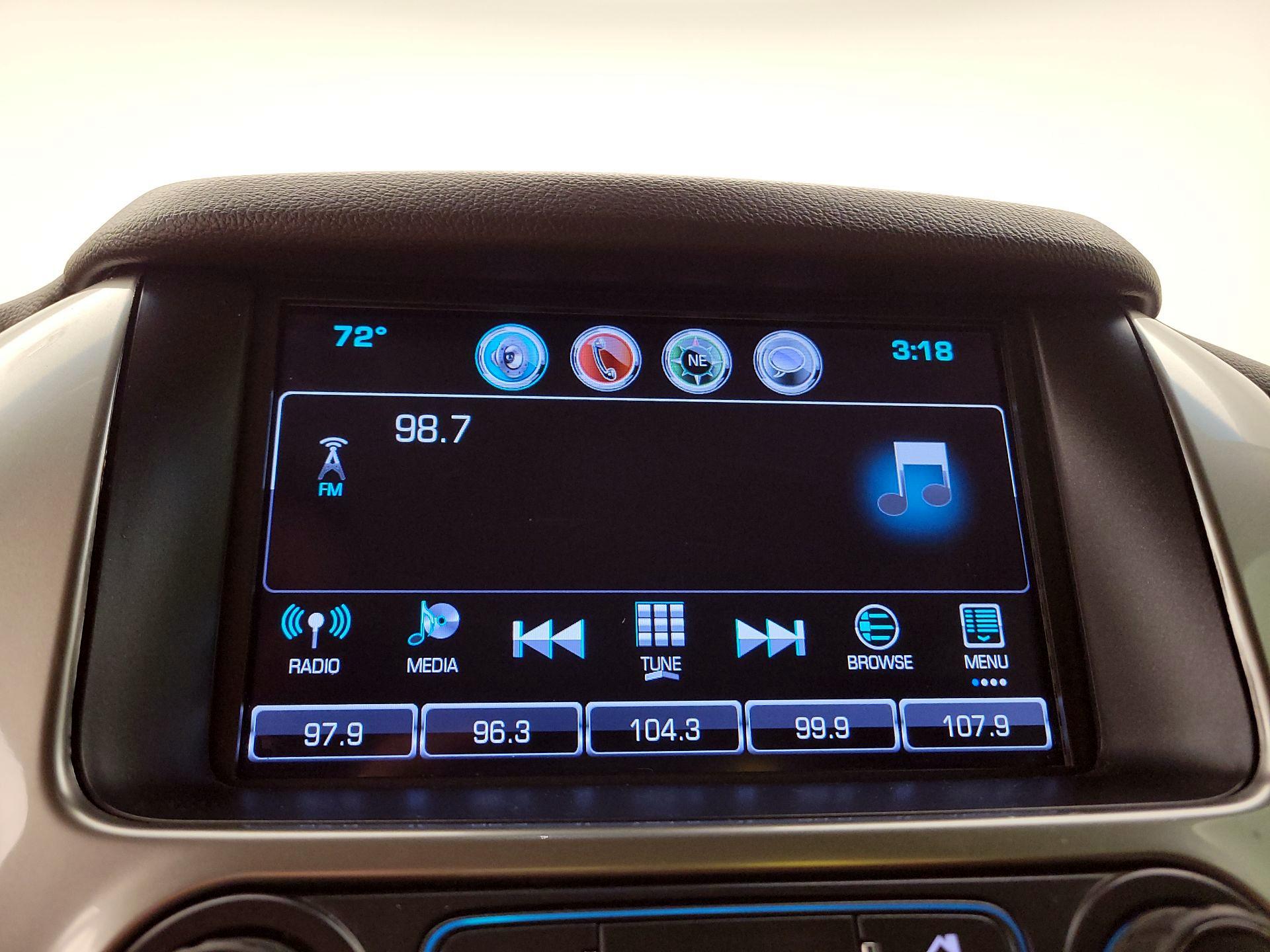 Thumbnail: 2019 Chevrolet Tahoe - 16