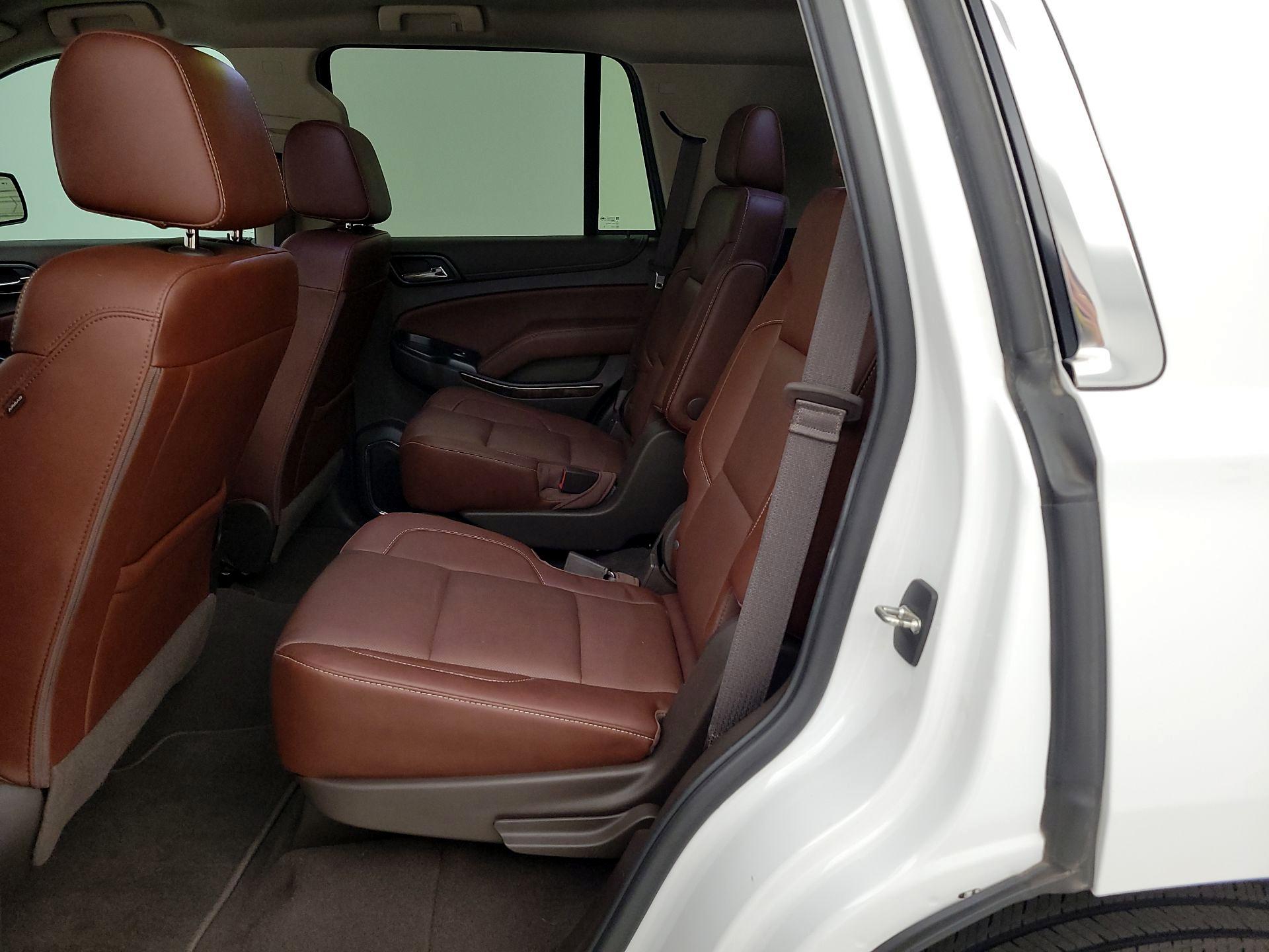 Thumbnail: 2019 Chevrolet Tahoe - 20