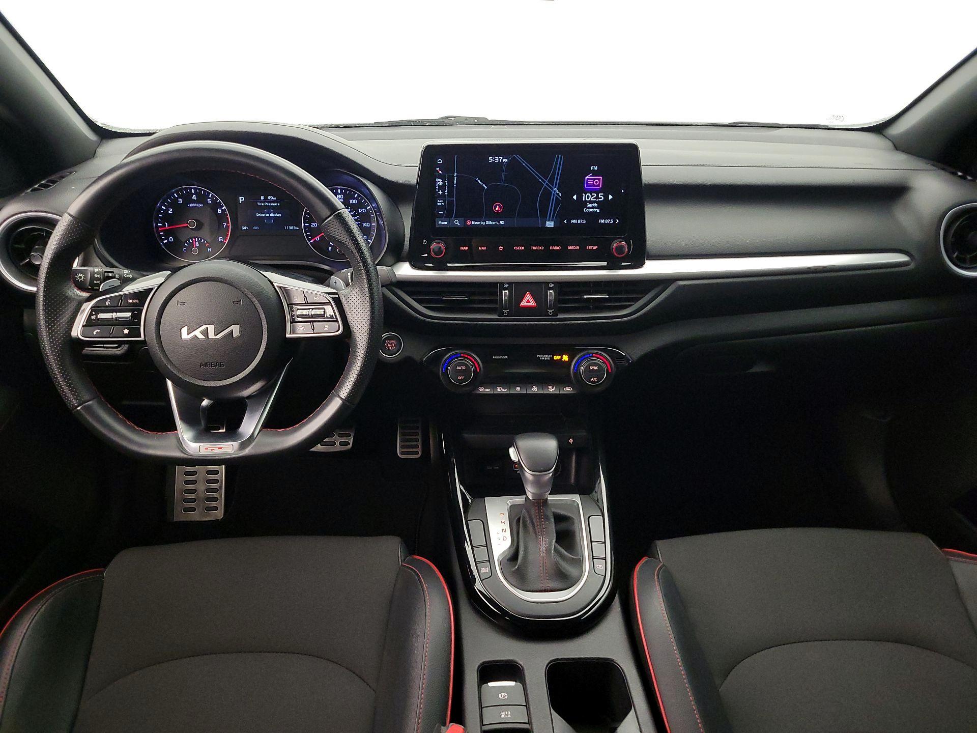 Thumbnail: 2023 Kia Forte - 9