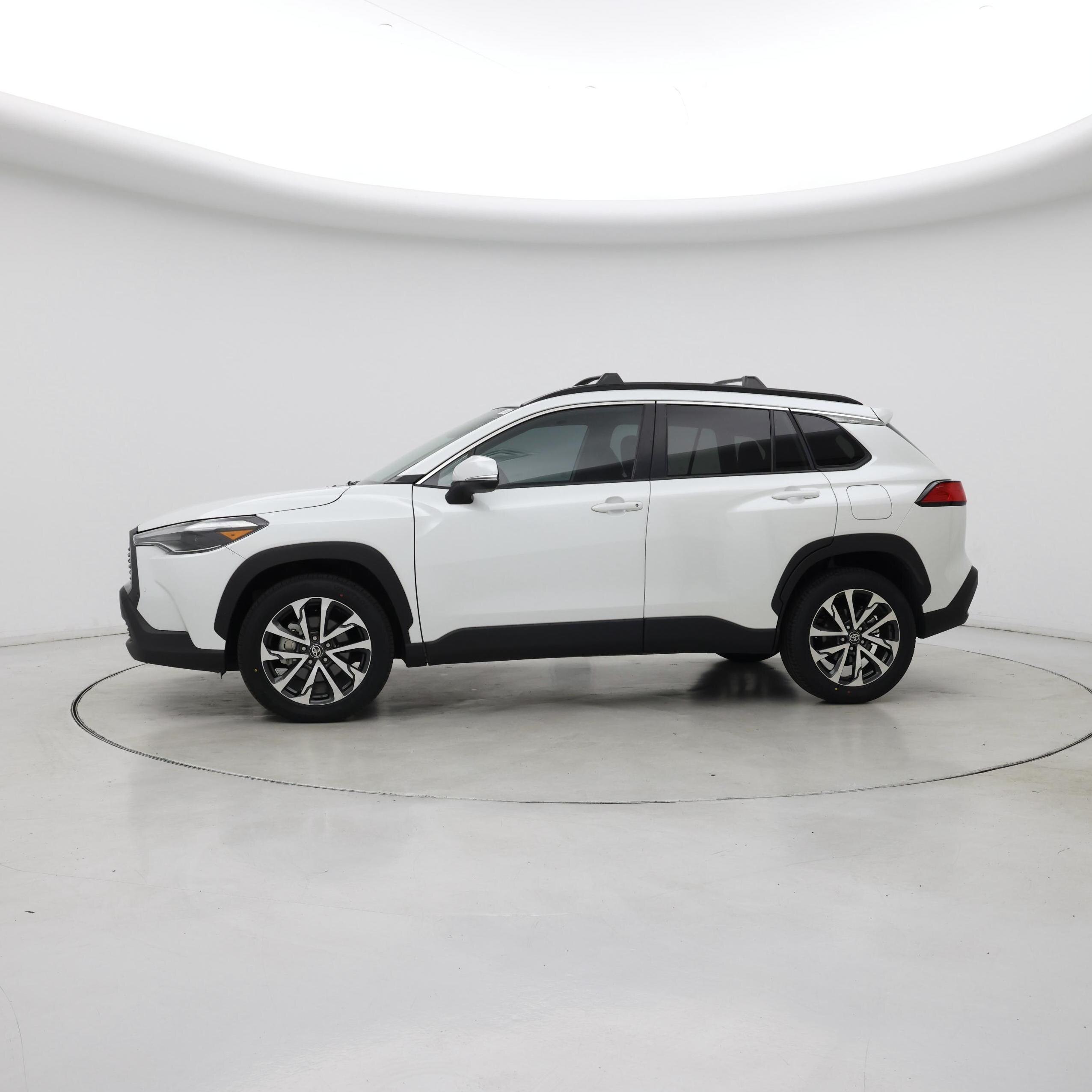 Thumbnail: 2024 Toyota Corolla Cross - 3