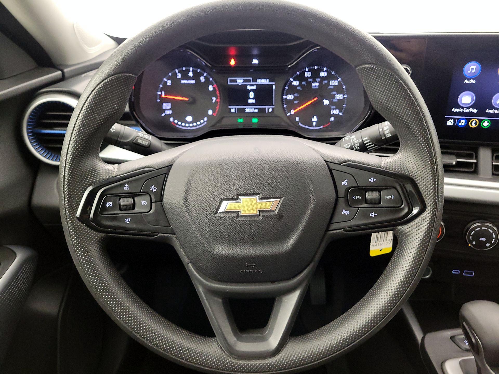 Thumbnail: 2024 Chevrolet Trax - 10