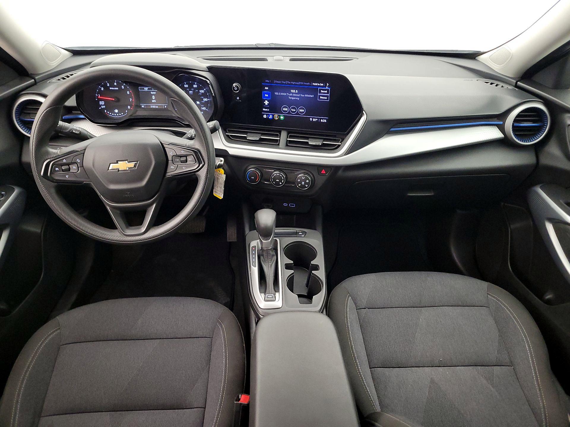 Thumbnail: 2024 Chevrolet Trax - 9