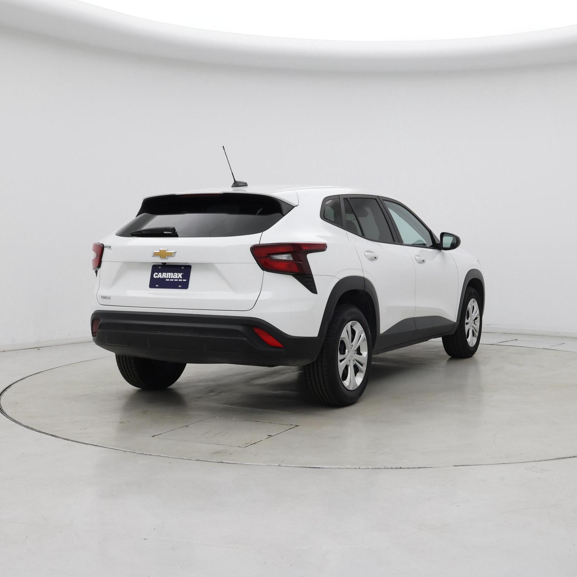 Thumbnail: 2024 Chevrolet Trax - 8