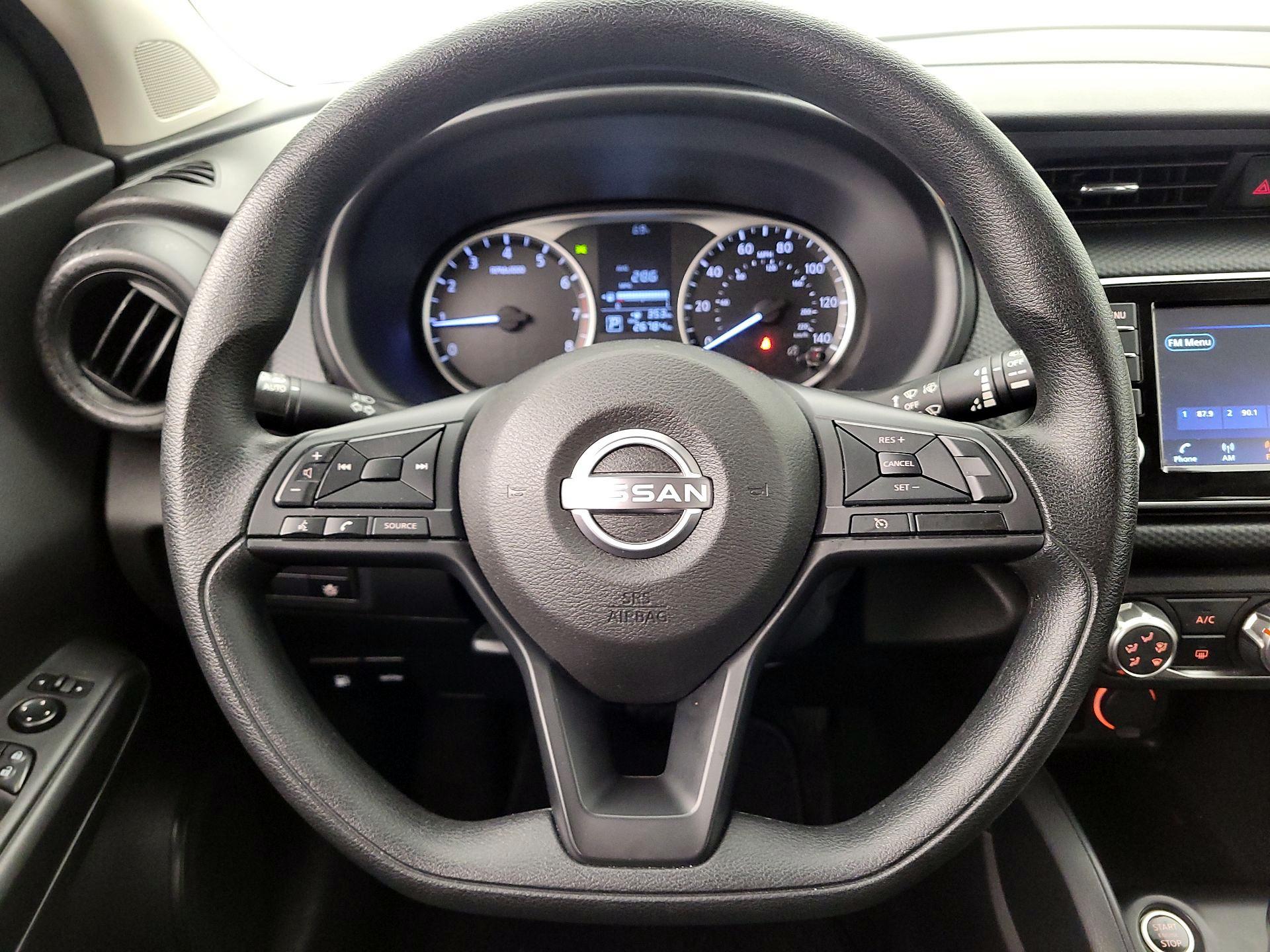 Thumbnail: 2024 Nissan Kicks - 10